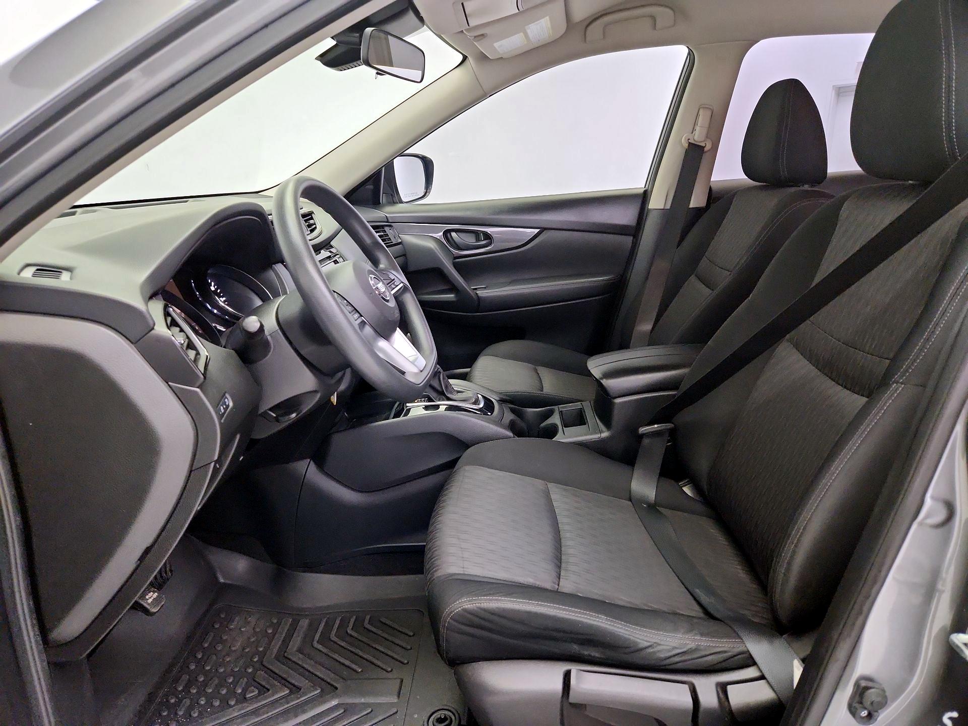 Thumbnail: 2020 Nissan Rogue - 11