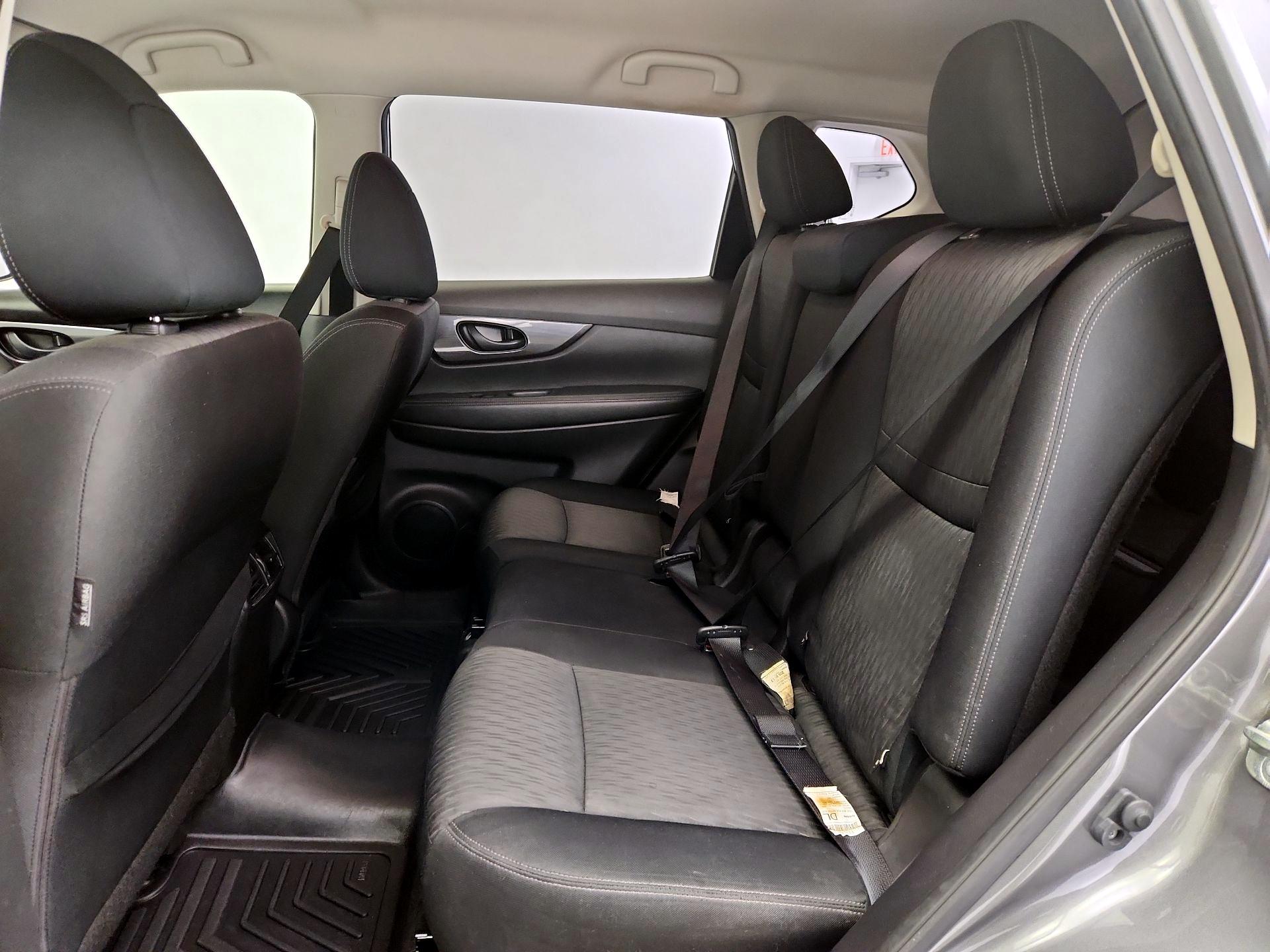 Thumbnail: 2020 Nissan Rogue - 19