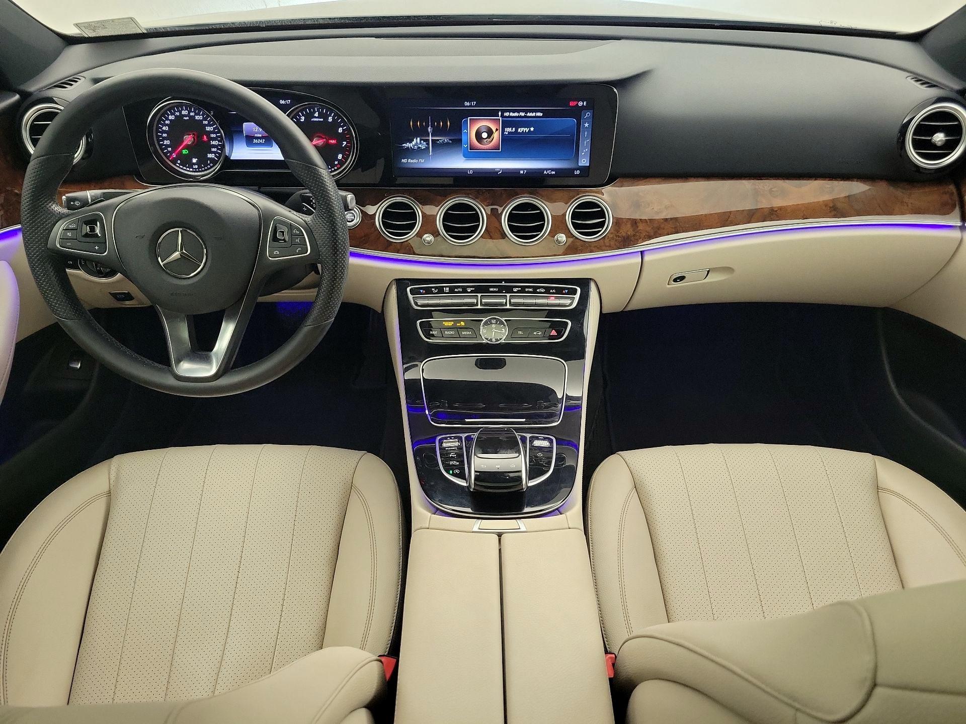 Thumbnail: 2017 Mercedes-Benz E-Class - 9