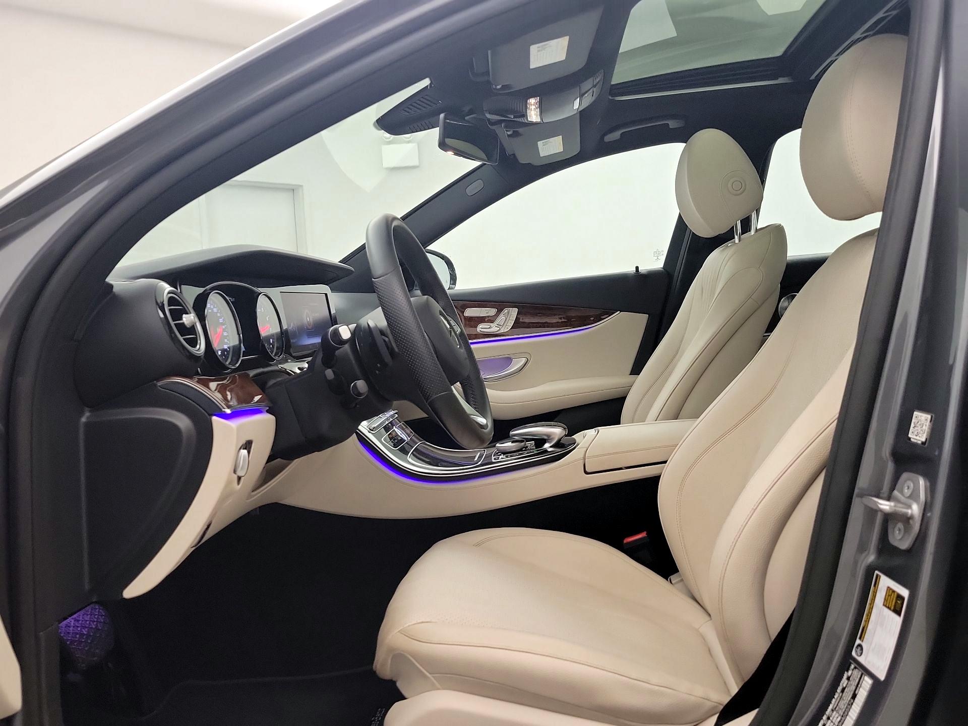 Thumbnail: 2017 Mercedes-Benz E-Class - 11