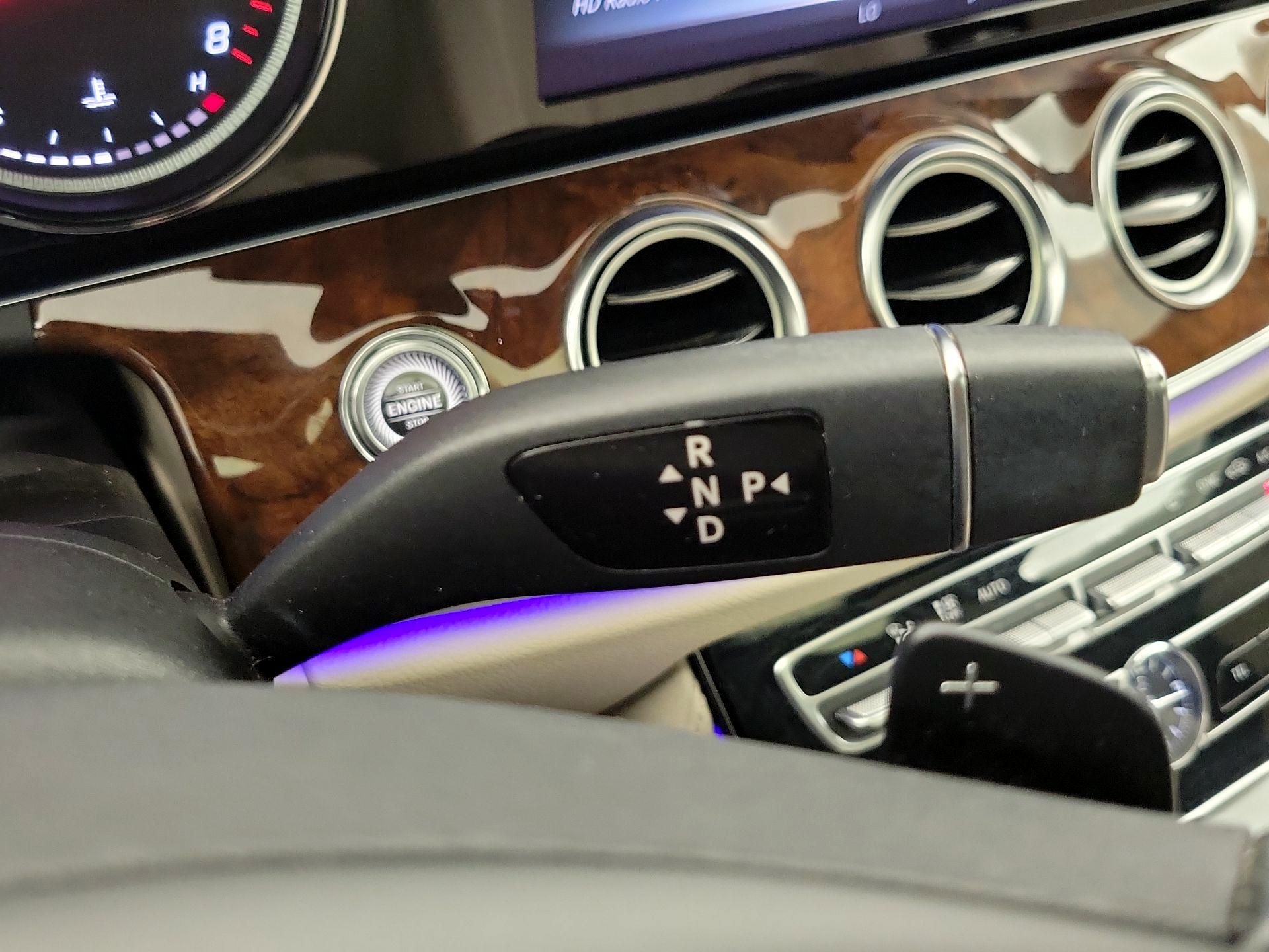 Thumbnail: 2017 Mercedes-Benz E-Class - 18