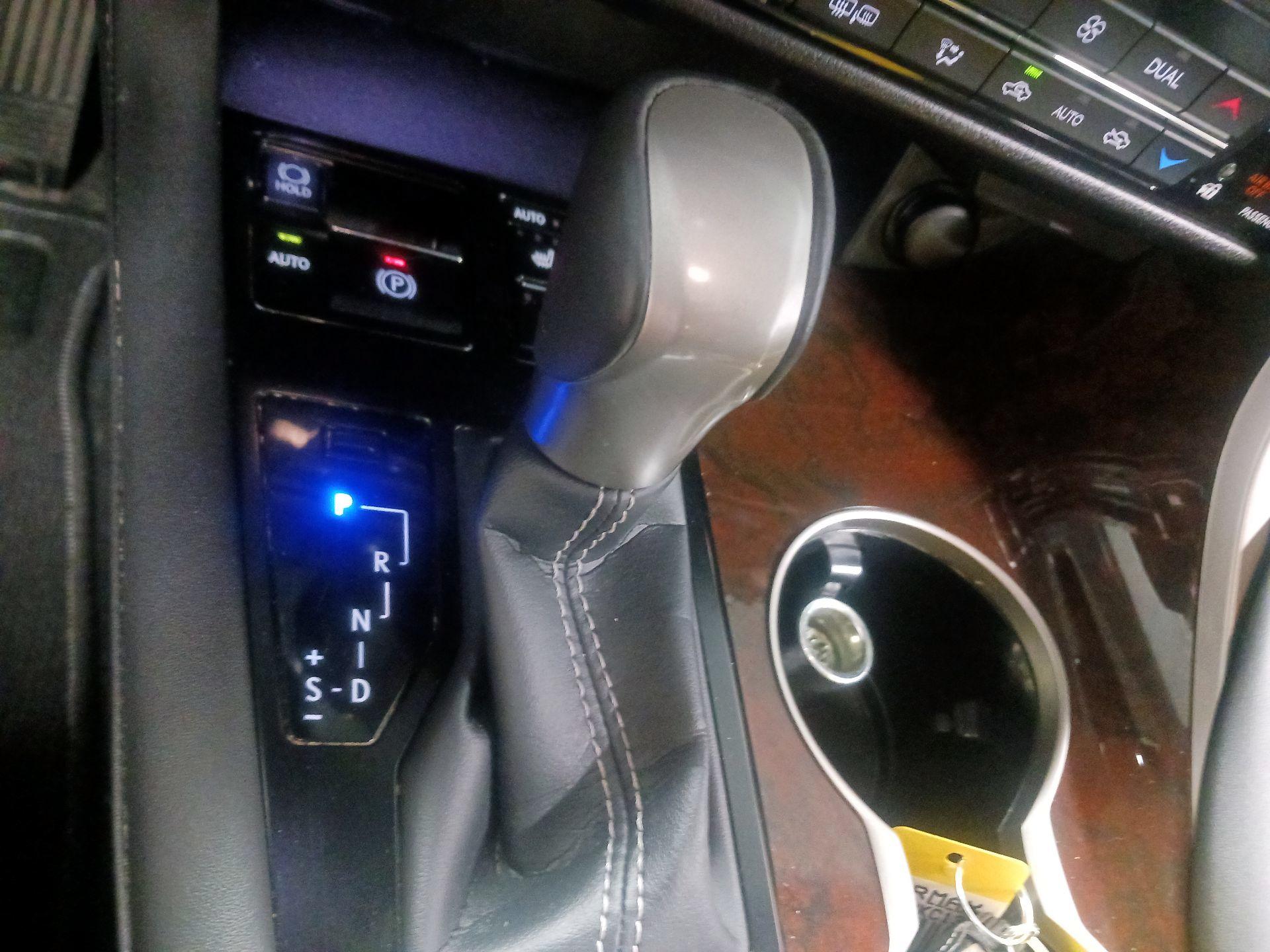 Thumbnail: 2019 Lexus RX - 14
