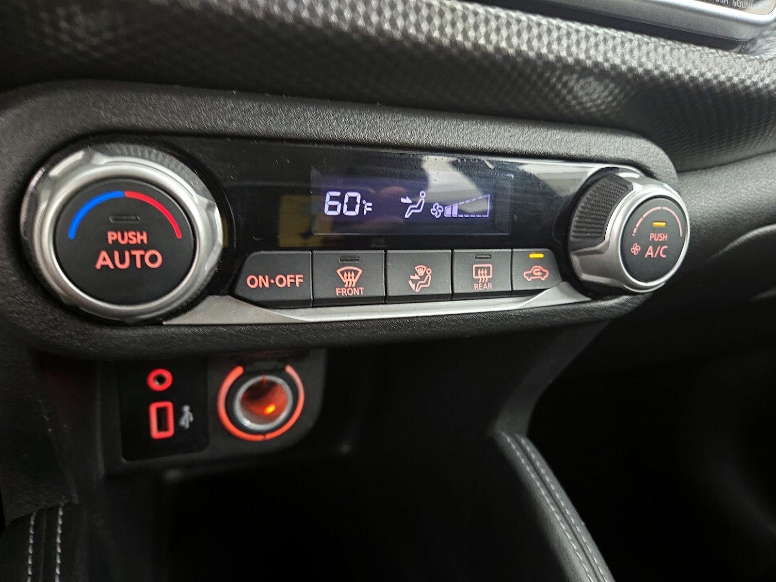 2020 Nissan Kicks SV - Photo 17
