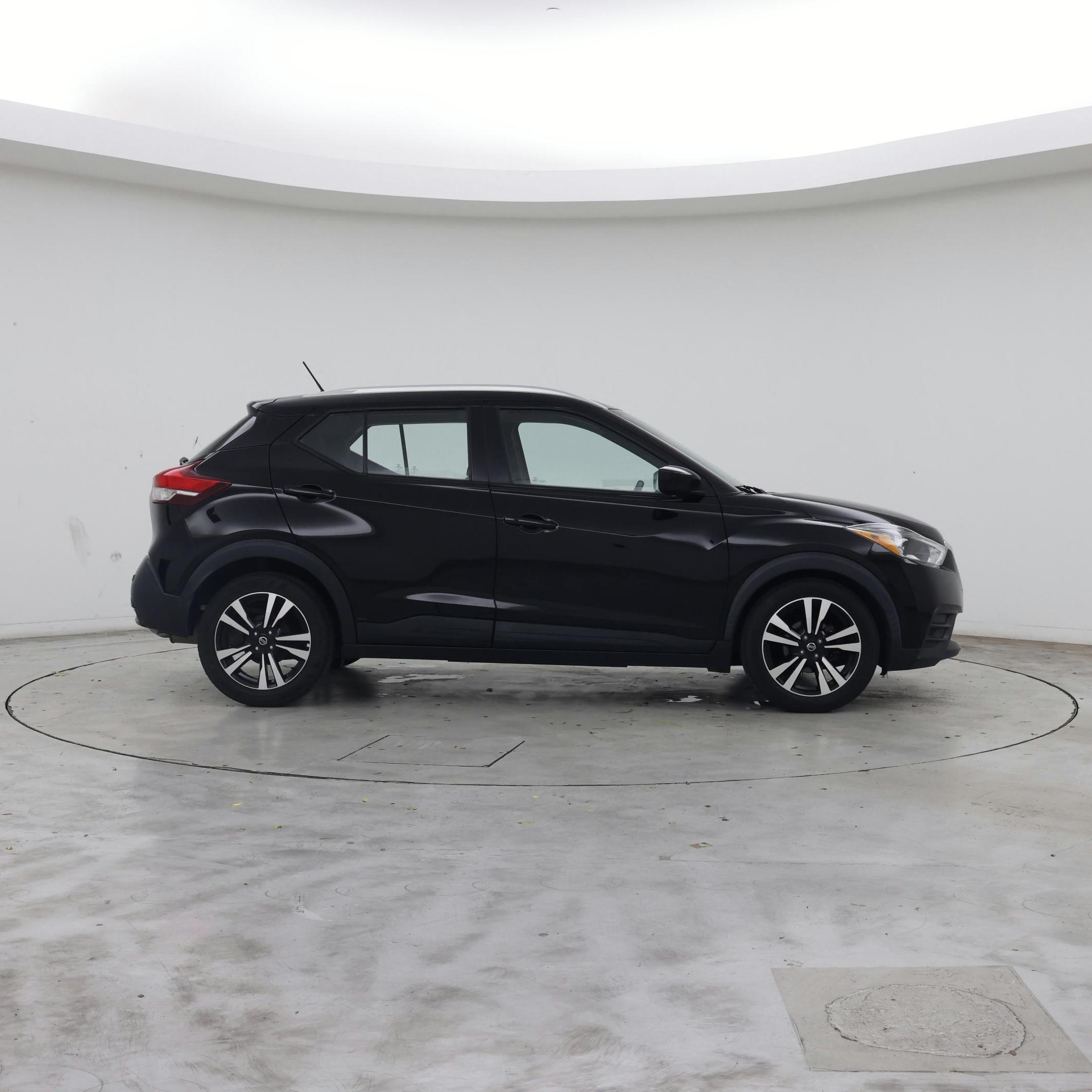 Thumbnail: 2020 Nissan Kicks - 7
