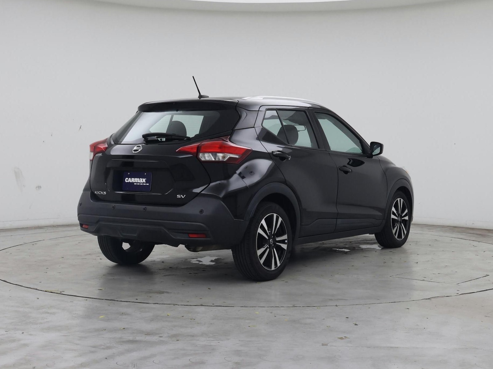 2020 Nissan Kicks SV - Photo 9