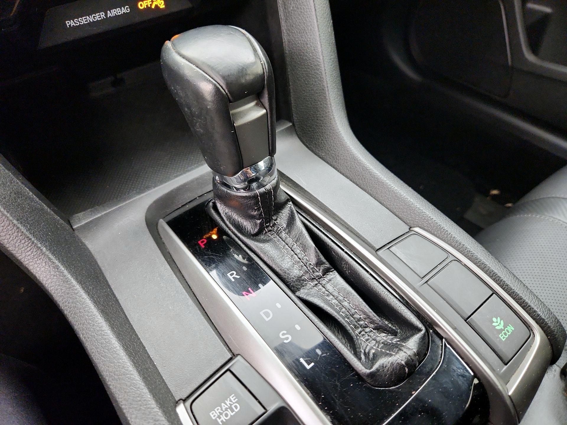 Thumbnail: 2018 Honda Civic - 17