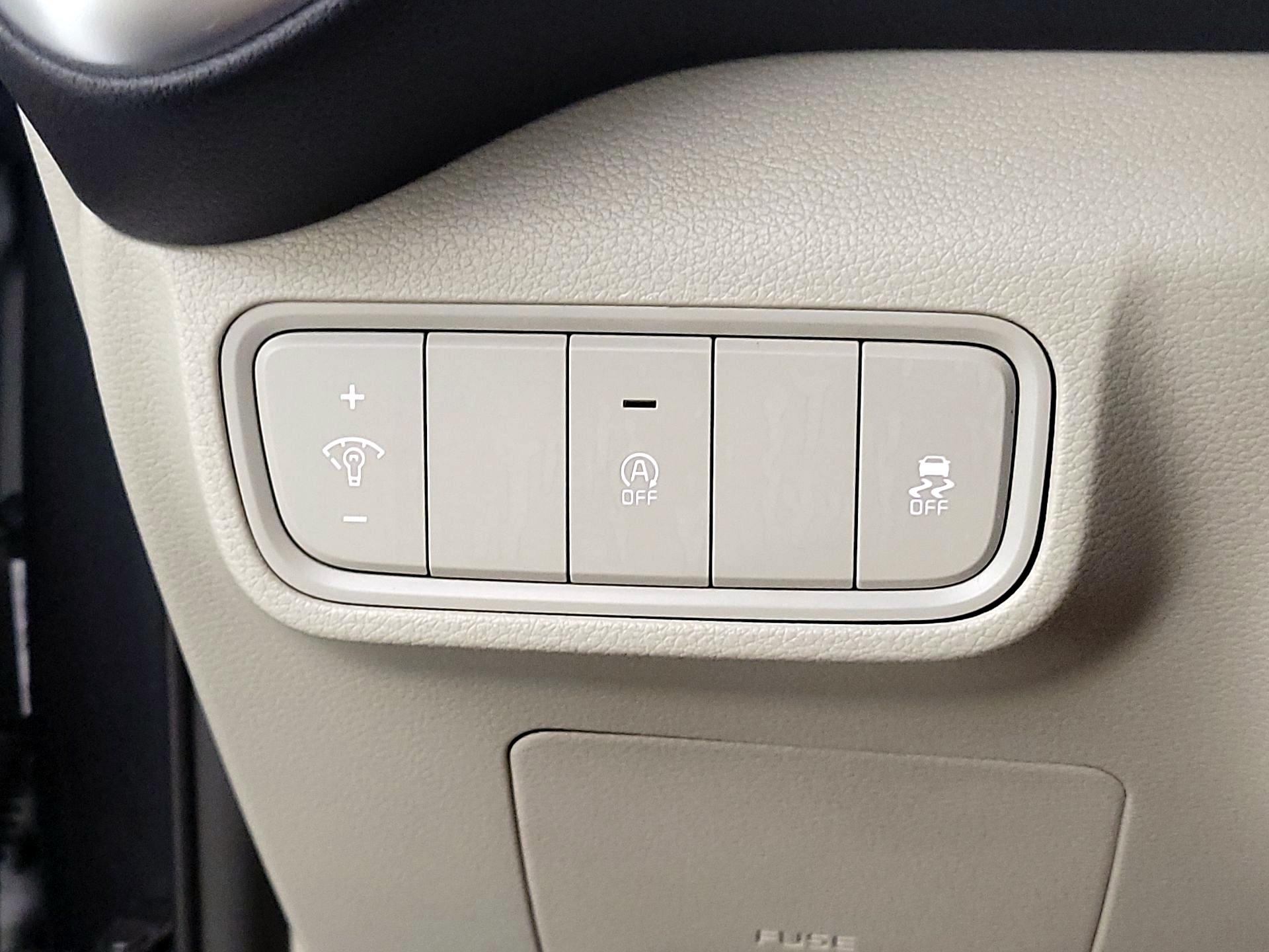 Thumbnail: 2021 Kia Soul - 13