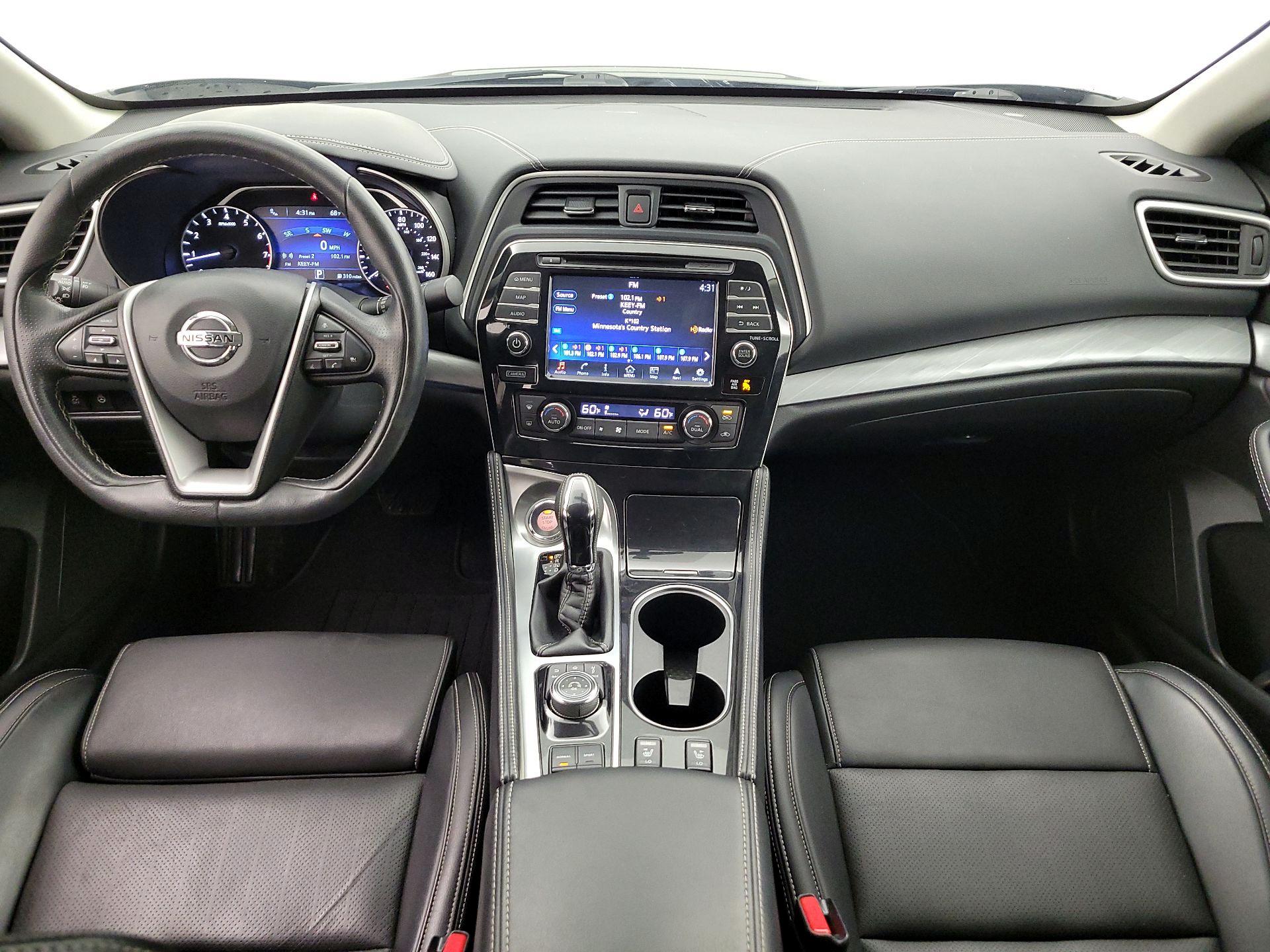 Thumbnail: 2016 Nissan Maxima - 9