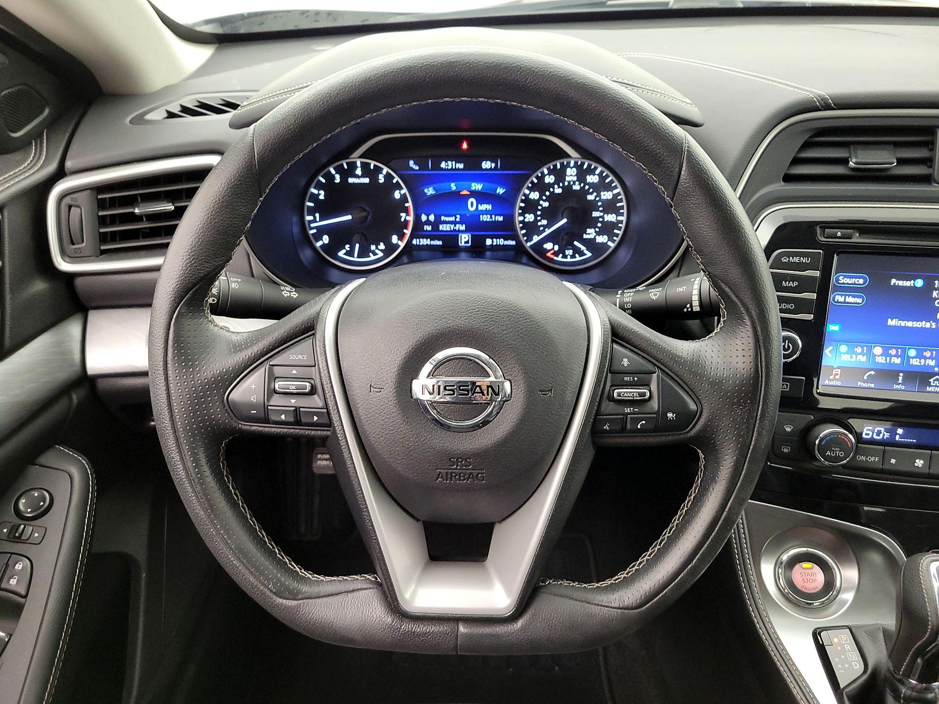 Thumbnail: 2016 Nissan Maxima - 10
