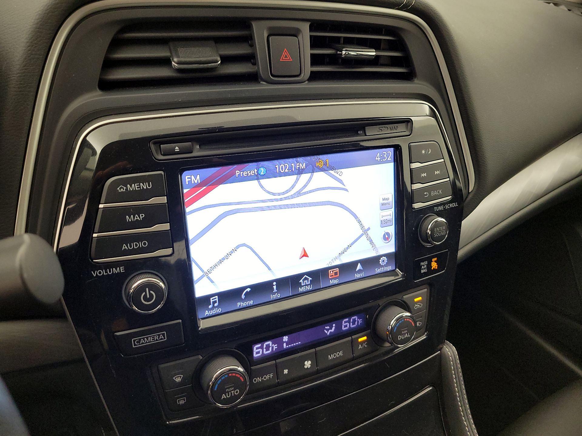 Thumbnail: 2016 Nissan Maxima - 14