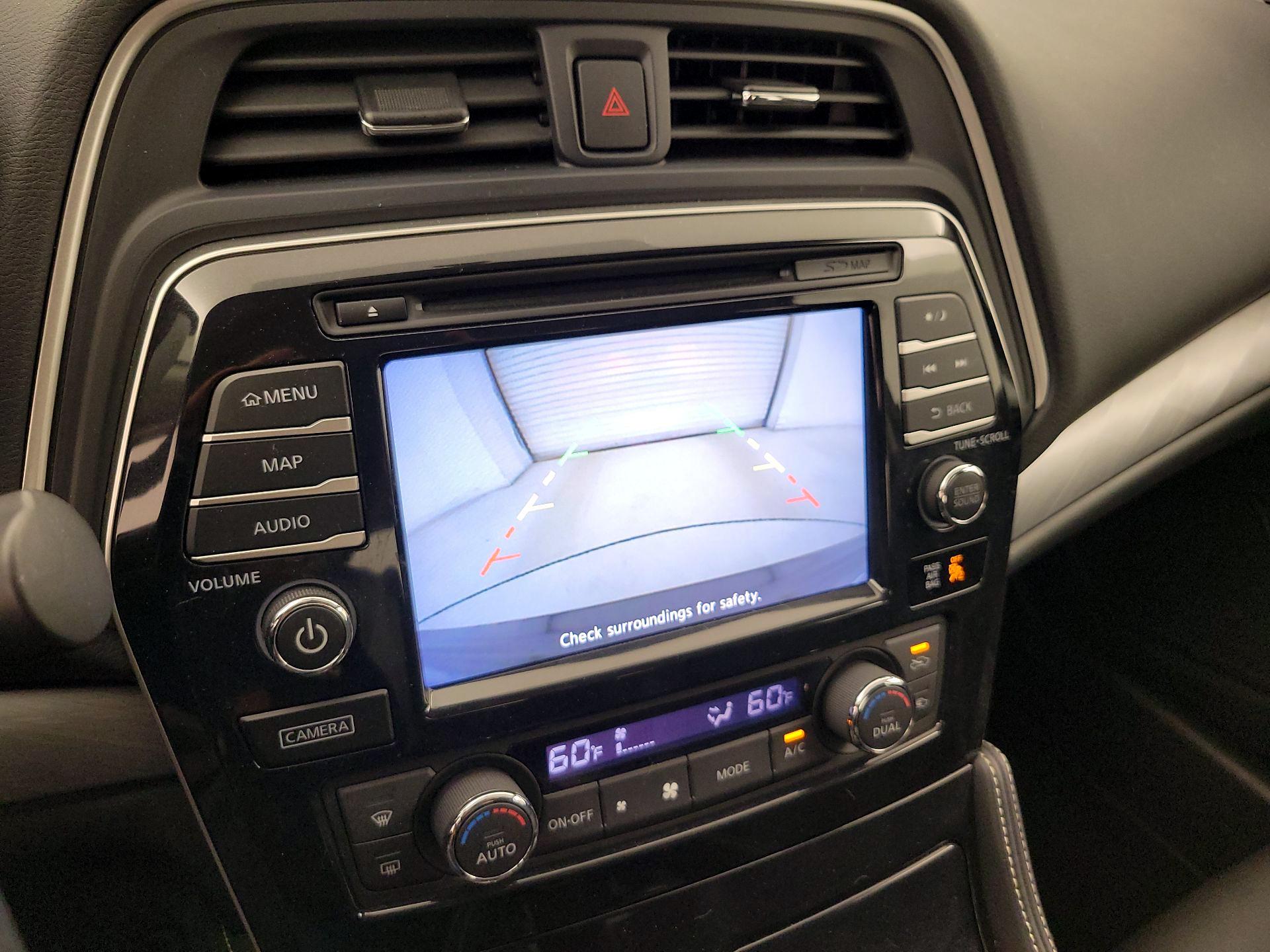 Thumbnail: 2016 Nissan Maxima - 15