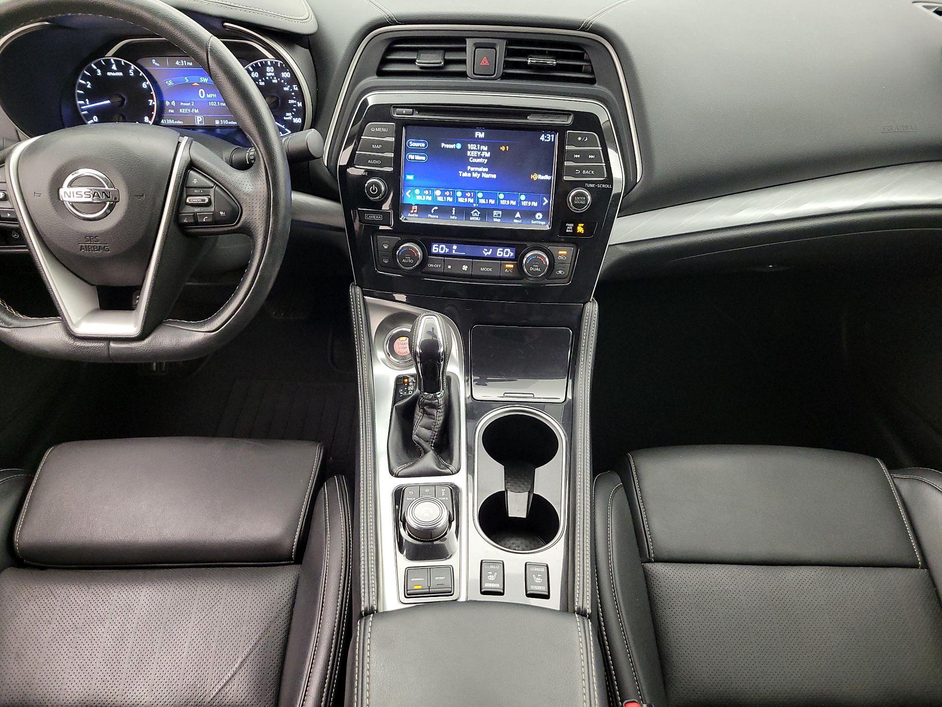 Thumbnail: 2016 Nissan Maxima - 18