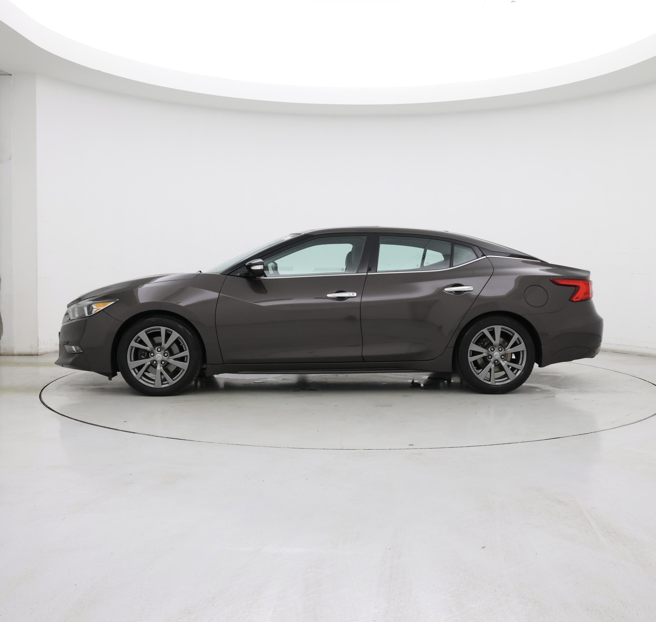 Thumbnail: 2016 Nissan Maxima - 3