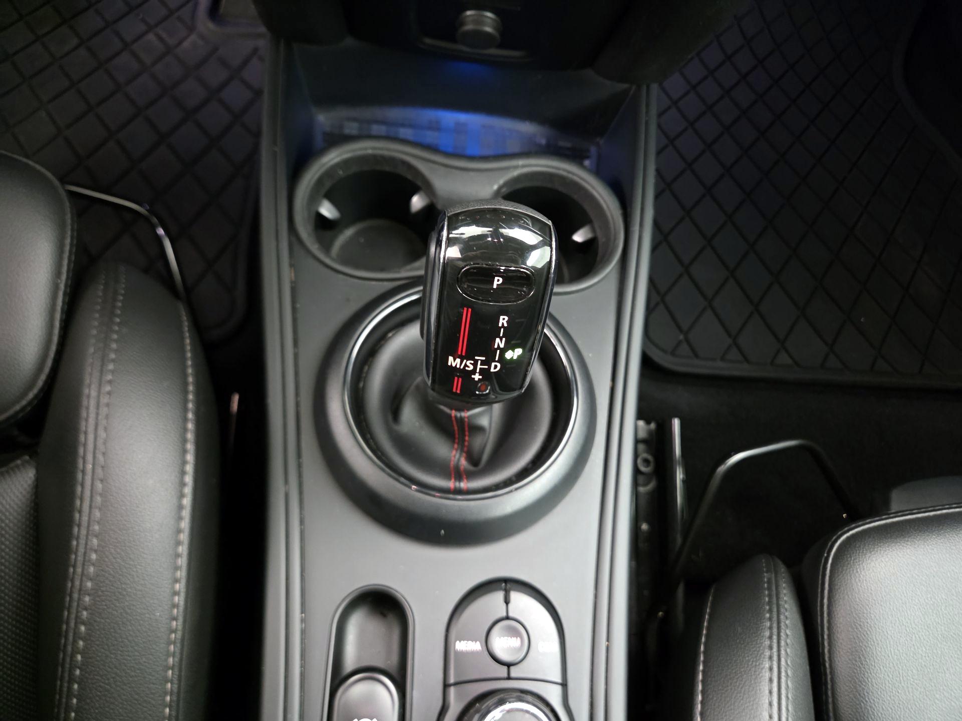 Thumbnail: 2020 MINI Cooper Countryman - 17
