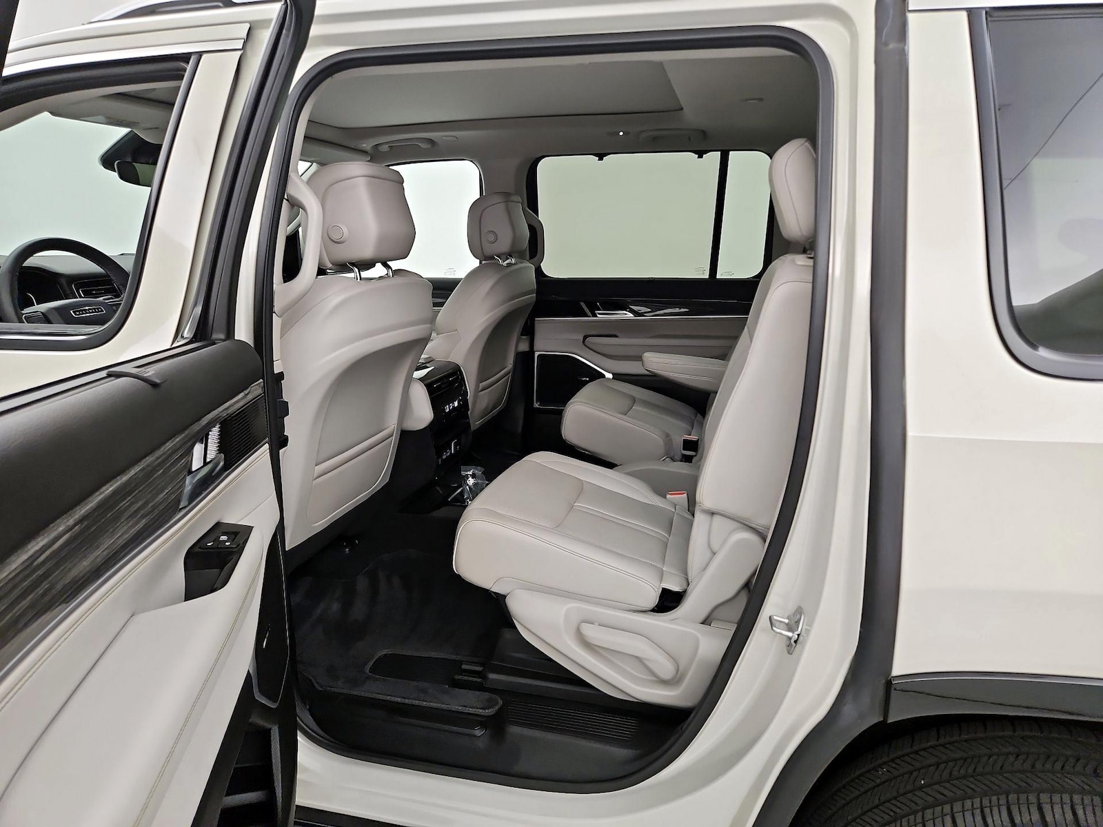 Rear Air Conditioning