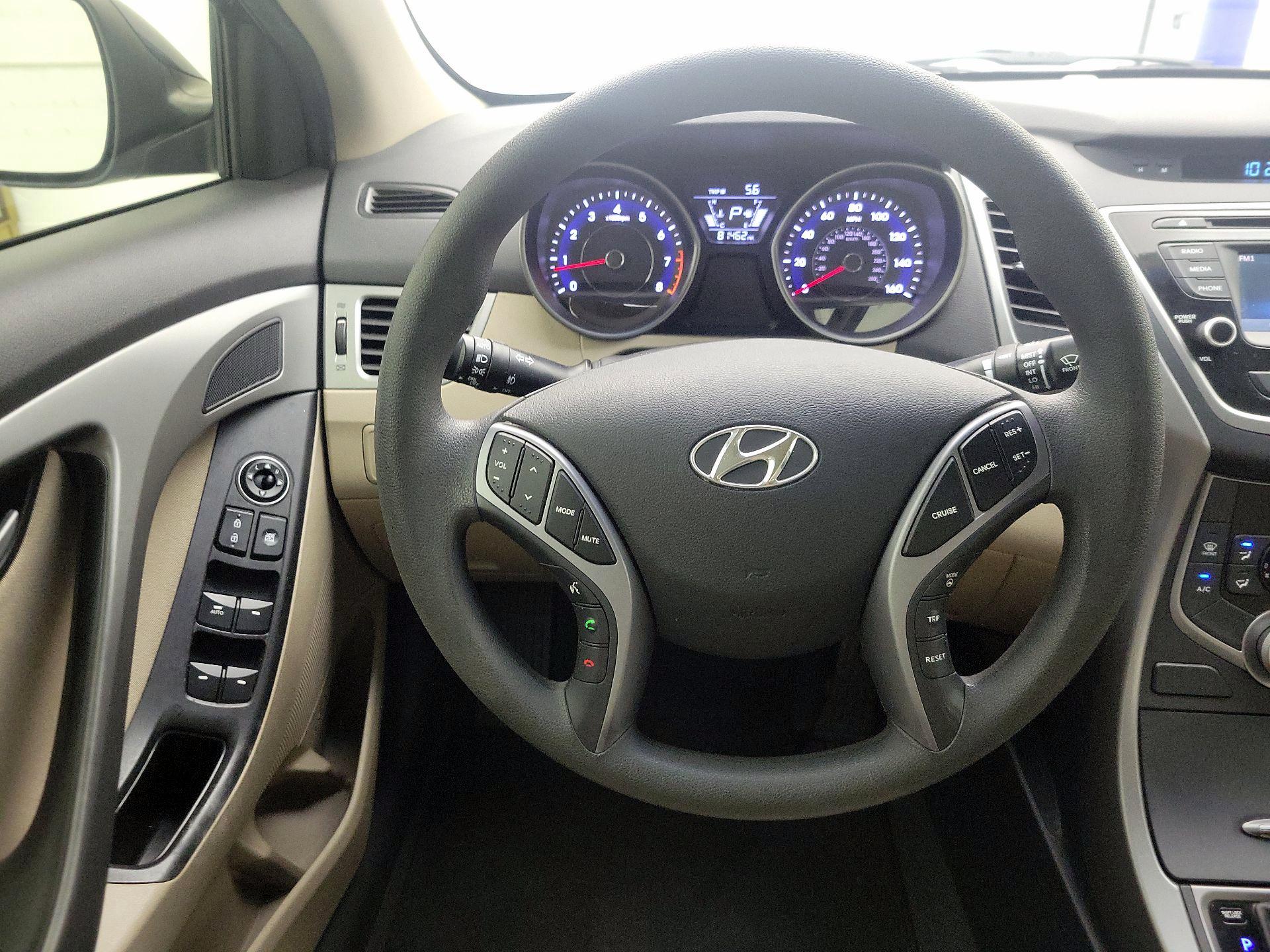 Thumbnail: 2015 Hyundai Elantra - 10