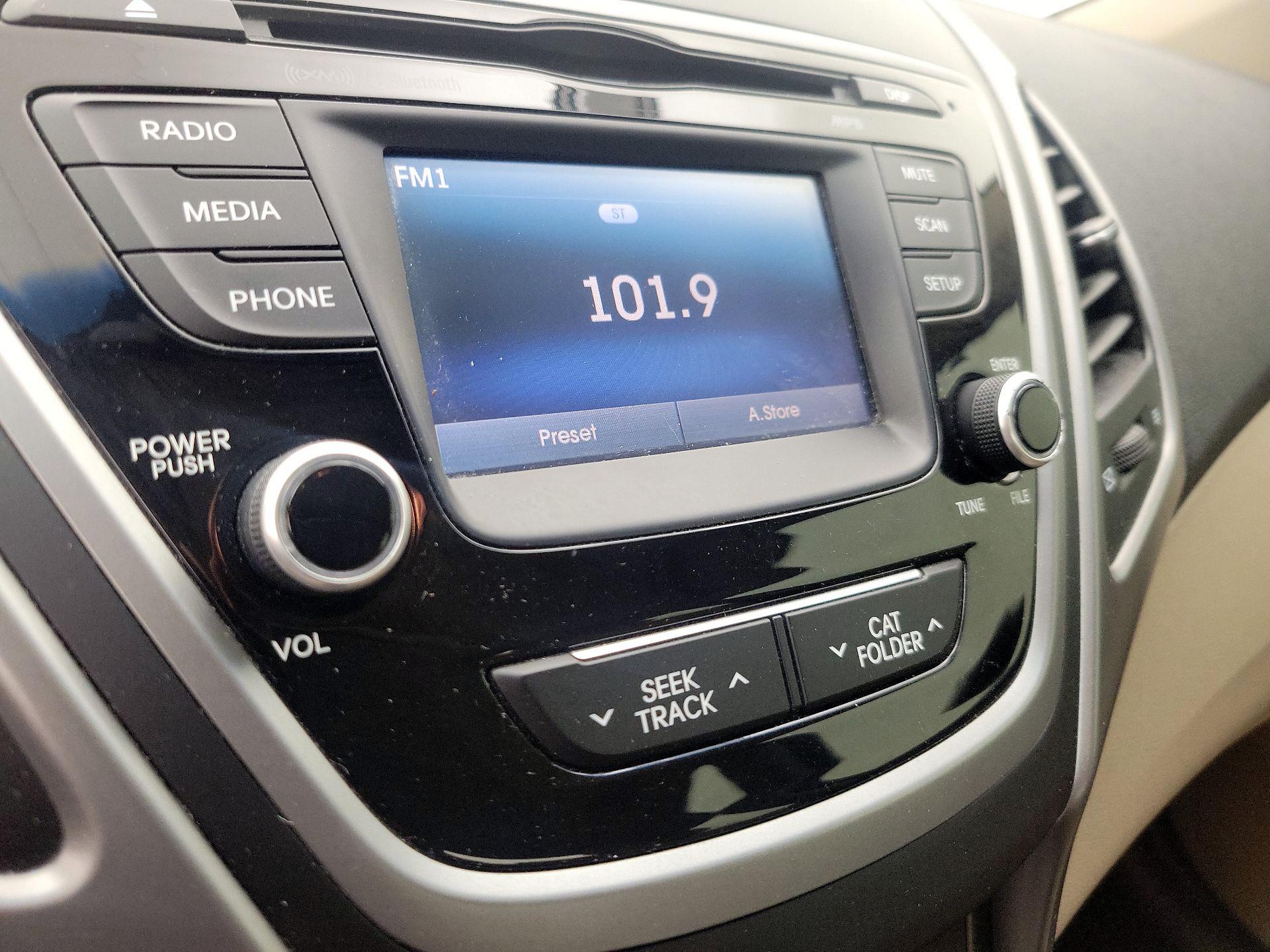 Thumbnail: 2015 Hyundai Elantra - 15