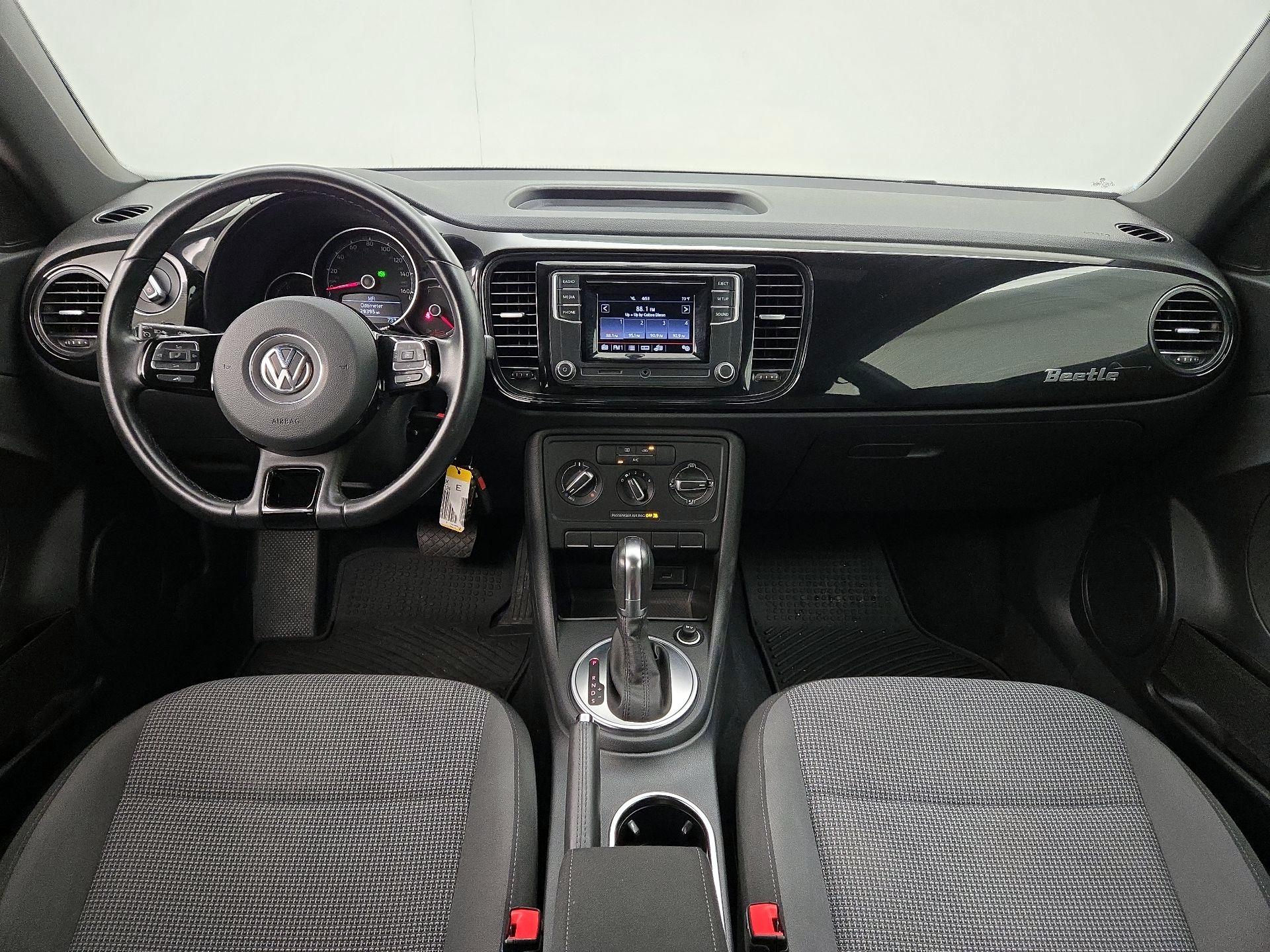 Thumbnail: 2019 Volkswagen Beetle - 9