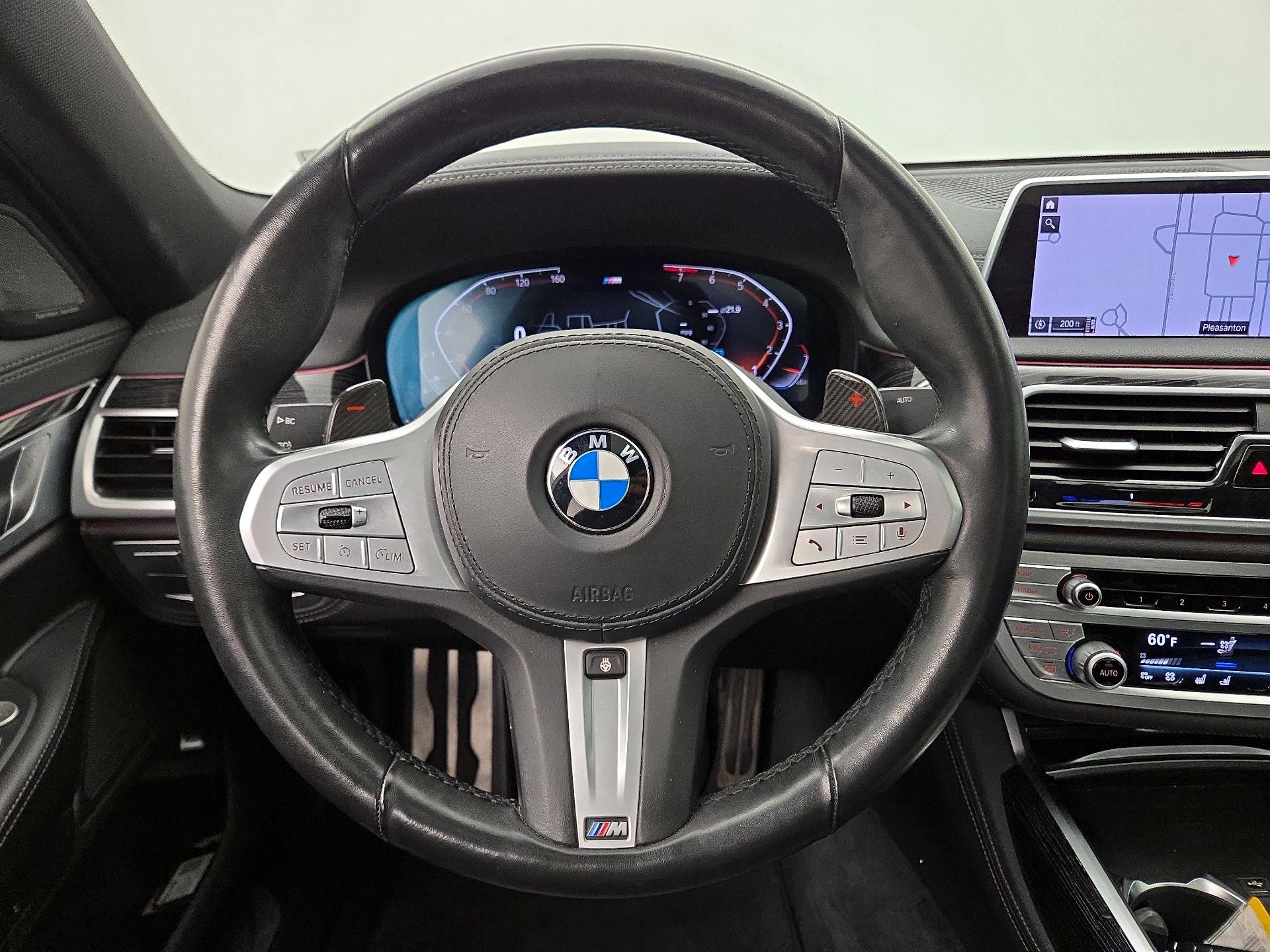 Thumbnail: 2021 BMW 7 Series - 10