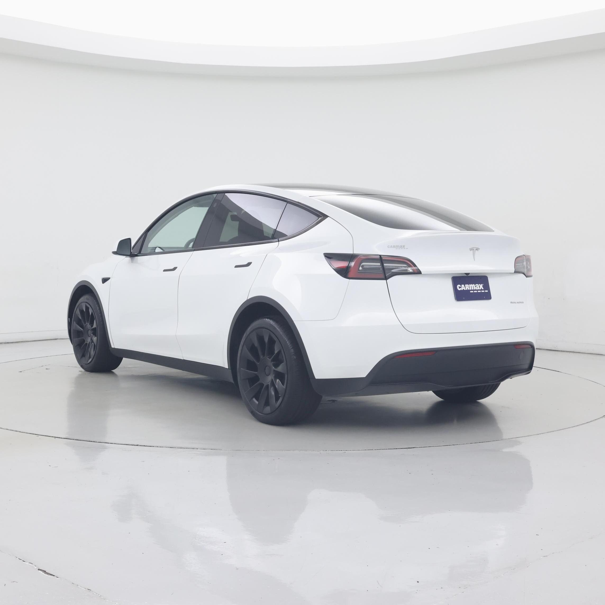 Thumbnail: 2023 Tesla Model Y - 2