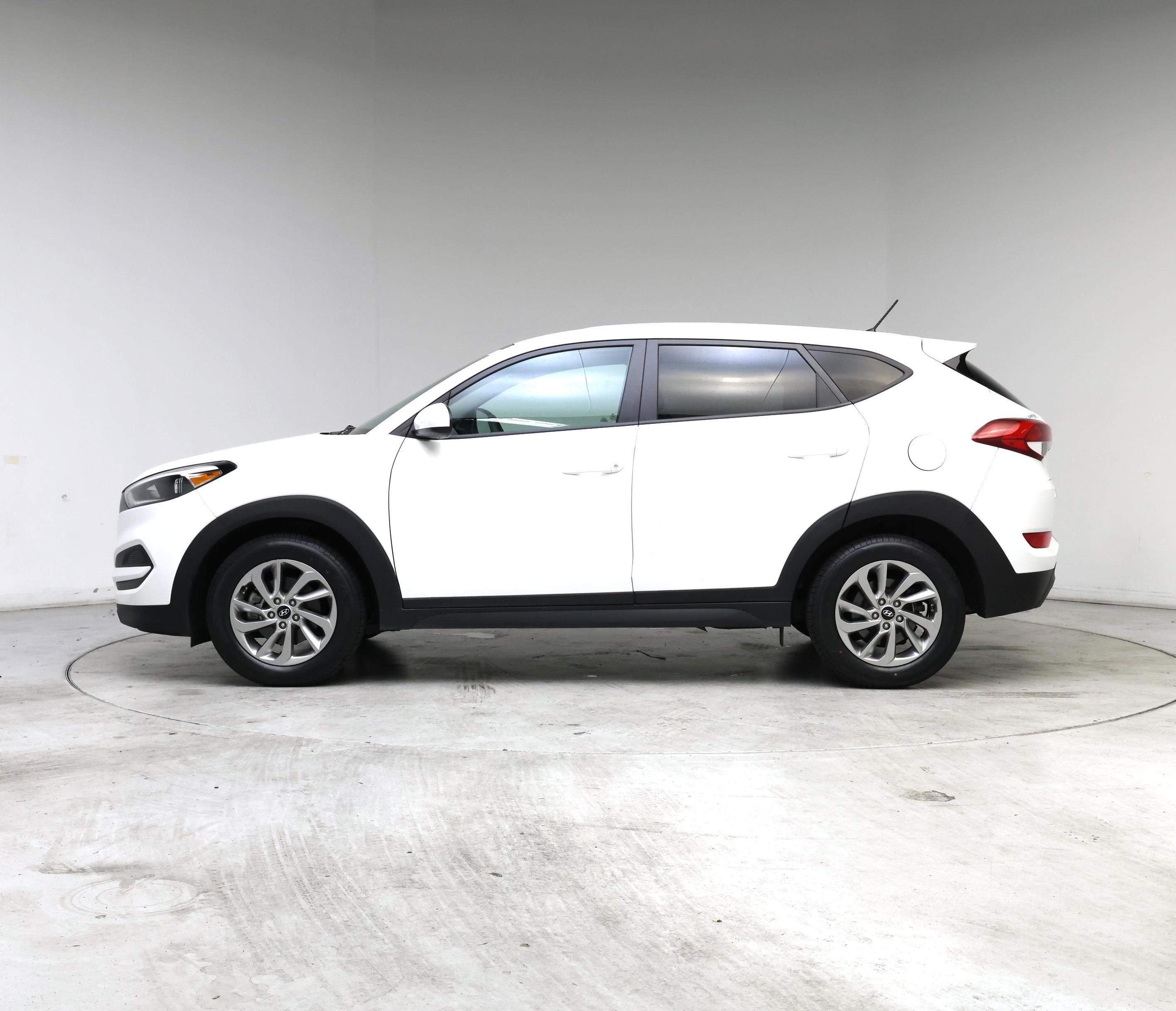 Thumbnail: 2018 Hyundai Tucson - 3