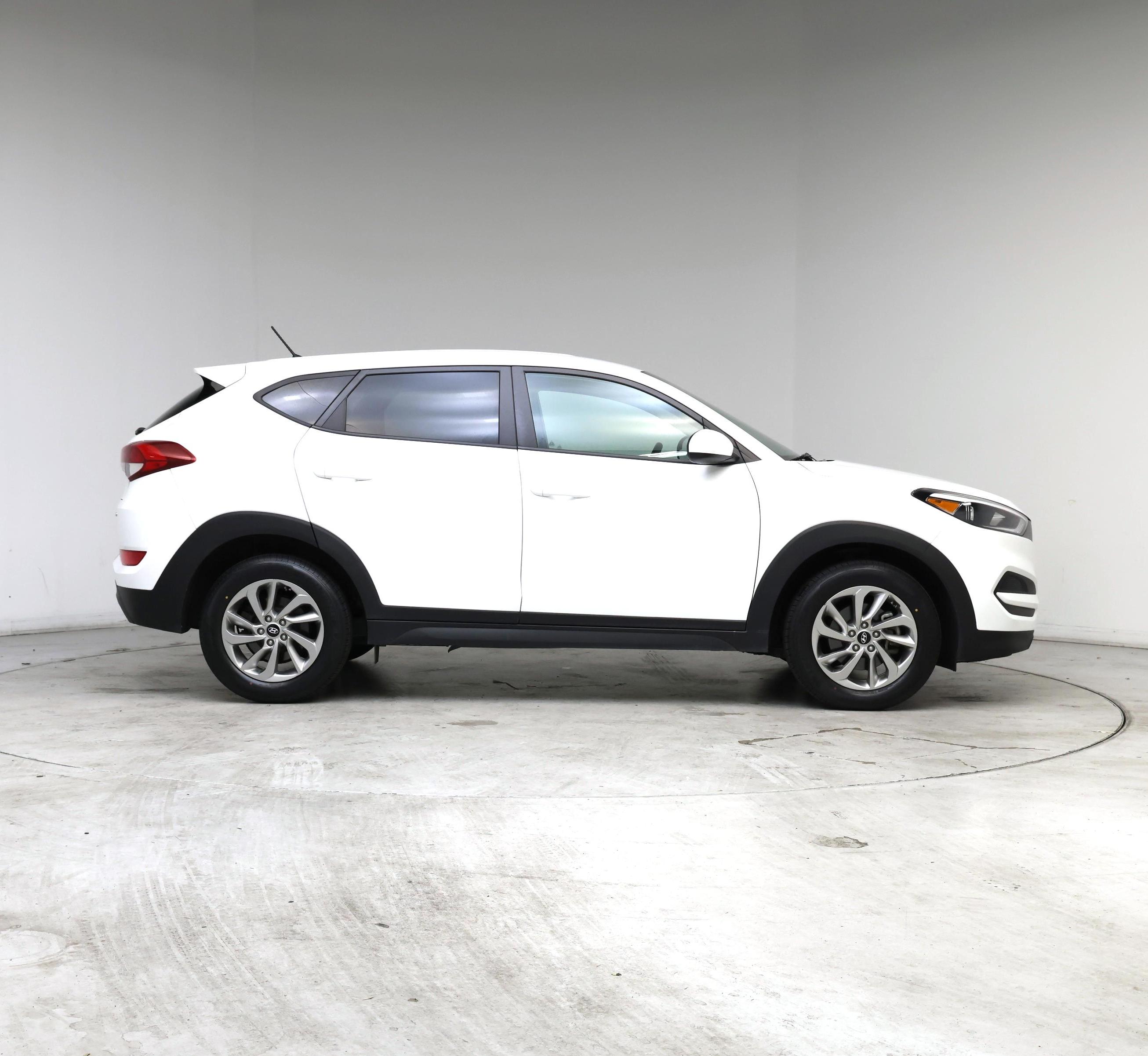 Thumbnail: 2018 Hyundai Tucson - 7