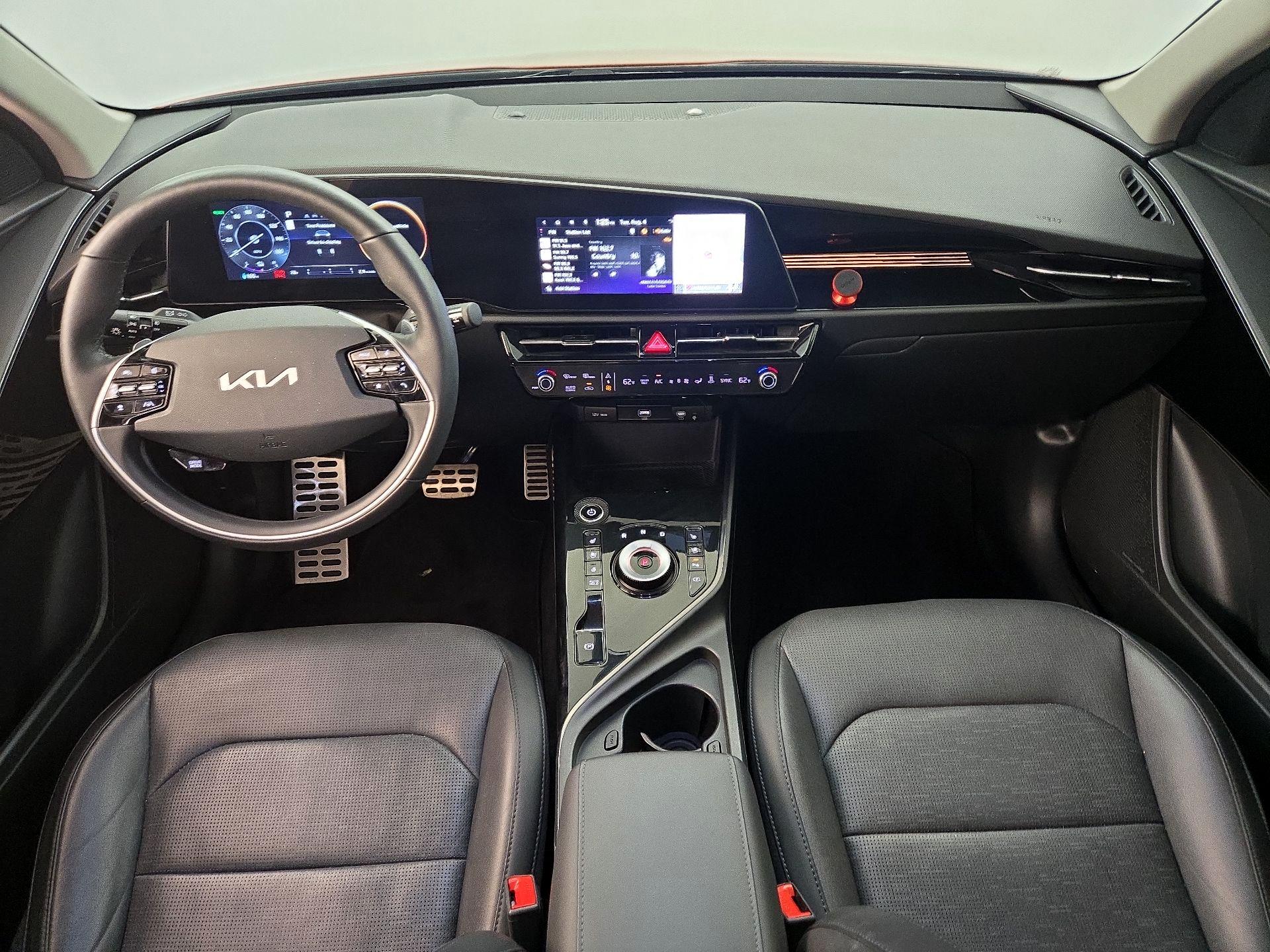 Thumbnail: 2023 Kia Niro - 9