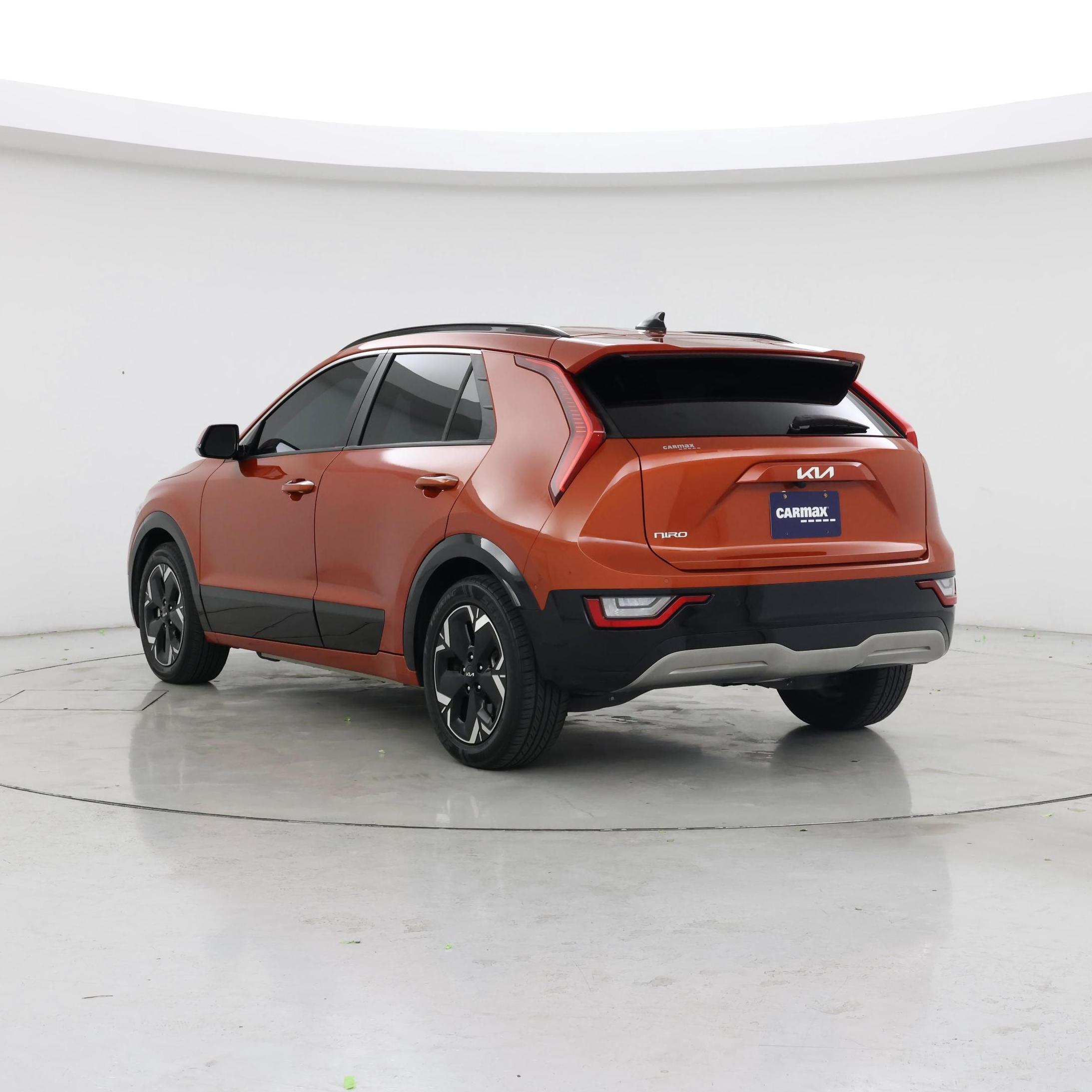 Thumbnail: 2023 Kia Niro - 2