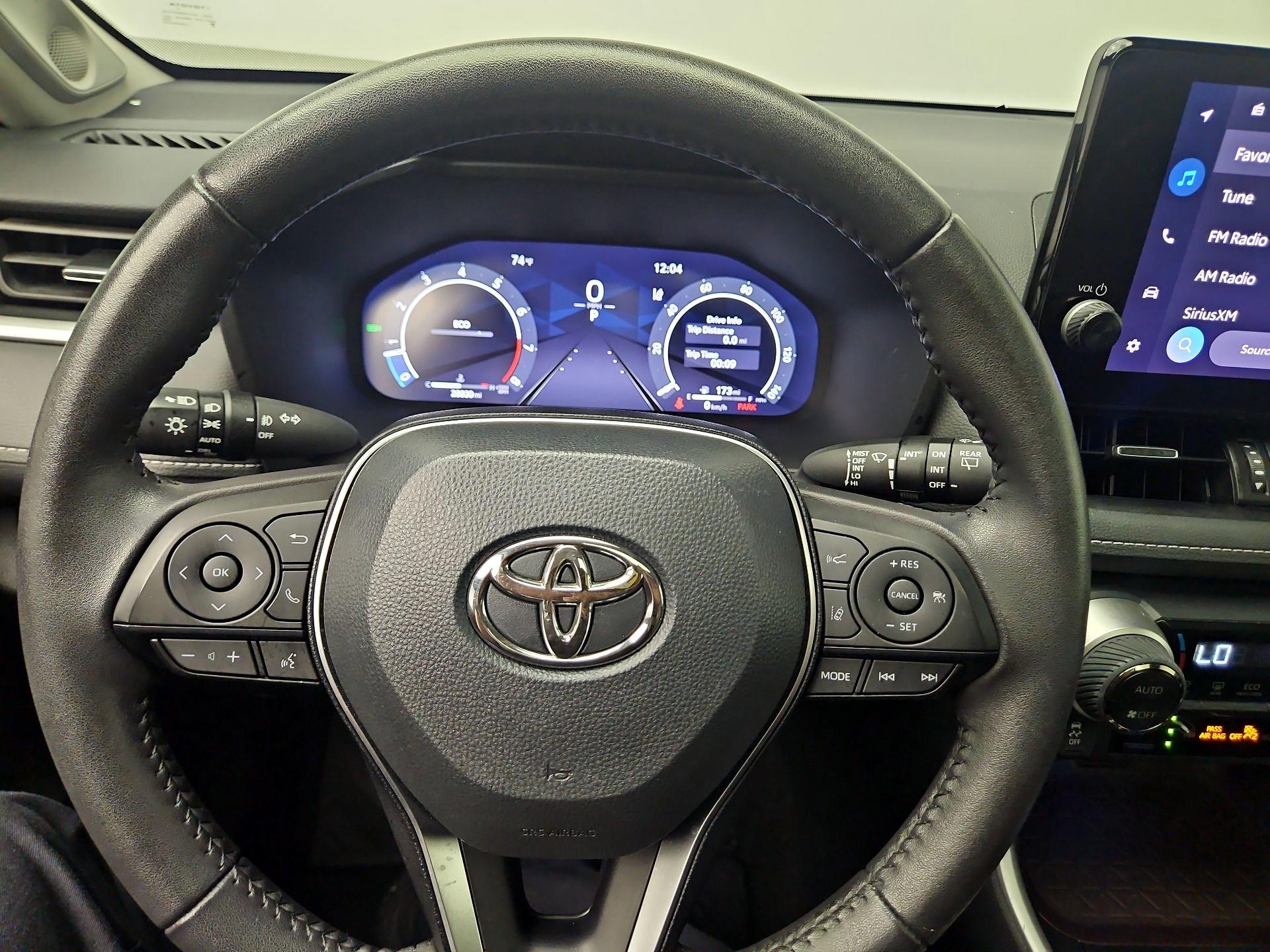 Thumbnail: 2024 Toyota RAV4 - 10