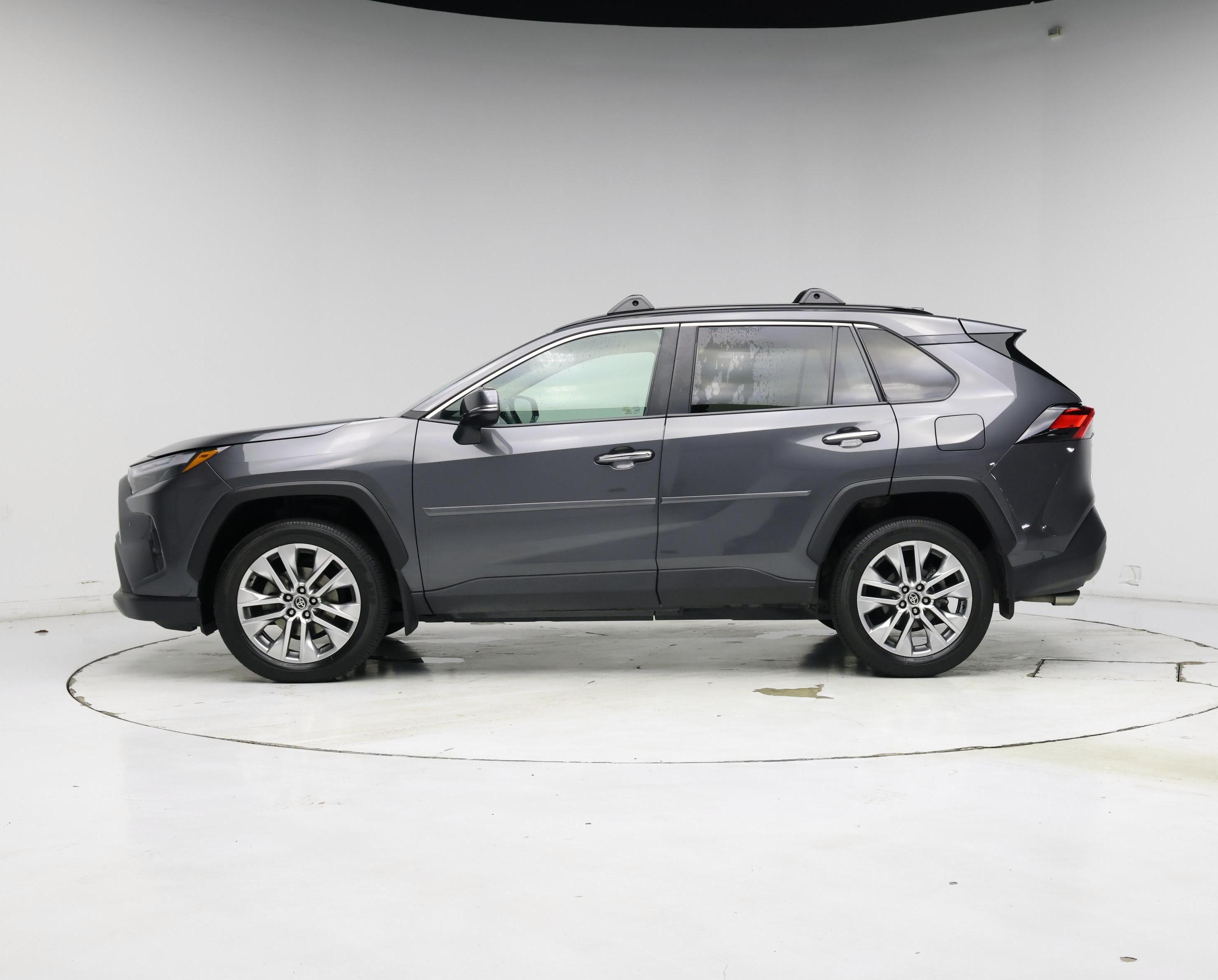 Thumbnail: 2024 Toyota RAV4 - 3