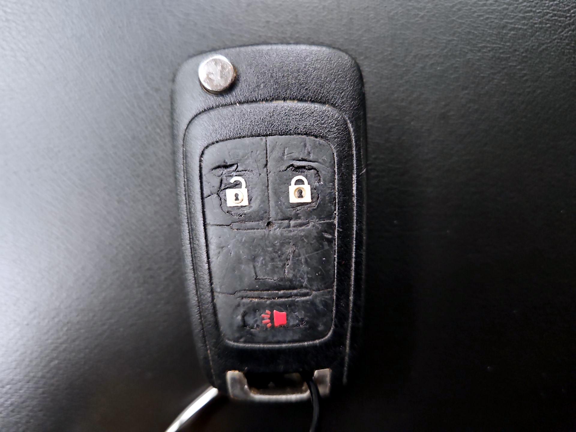 Thumbnail: 2014 Chevrolet Equinox - 20