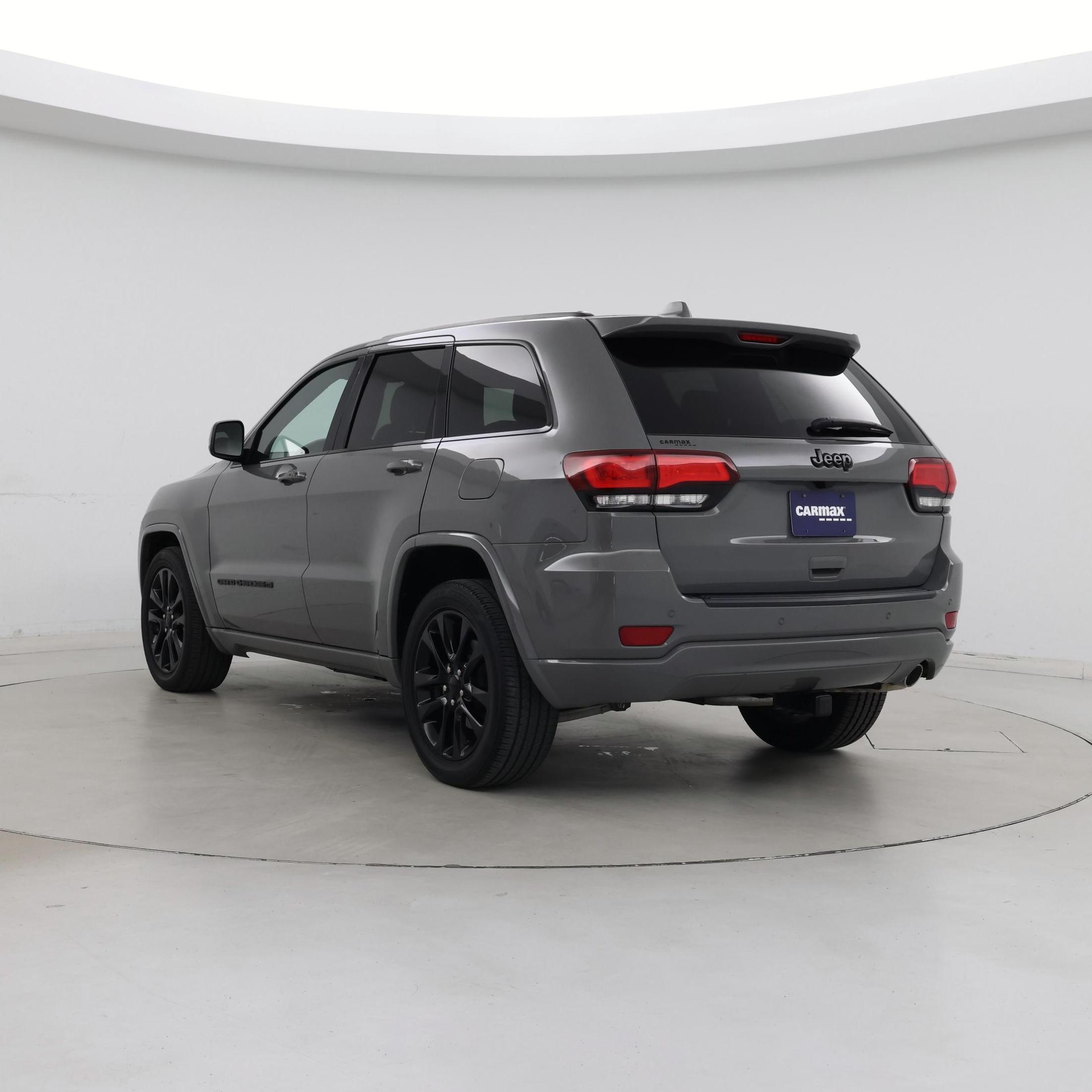 Thumbnail: 2022 Jeep Grand Cherokee - 2