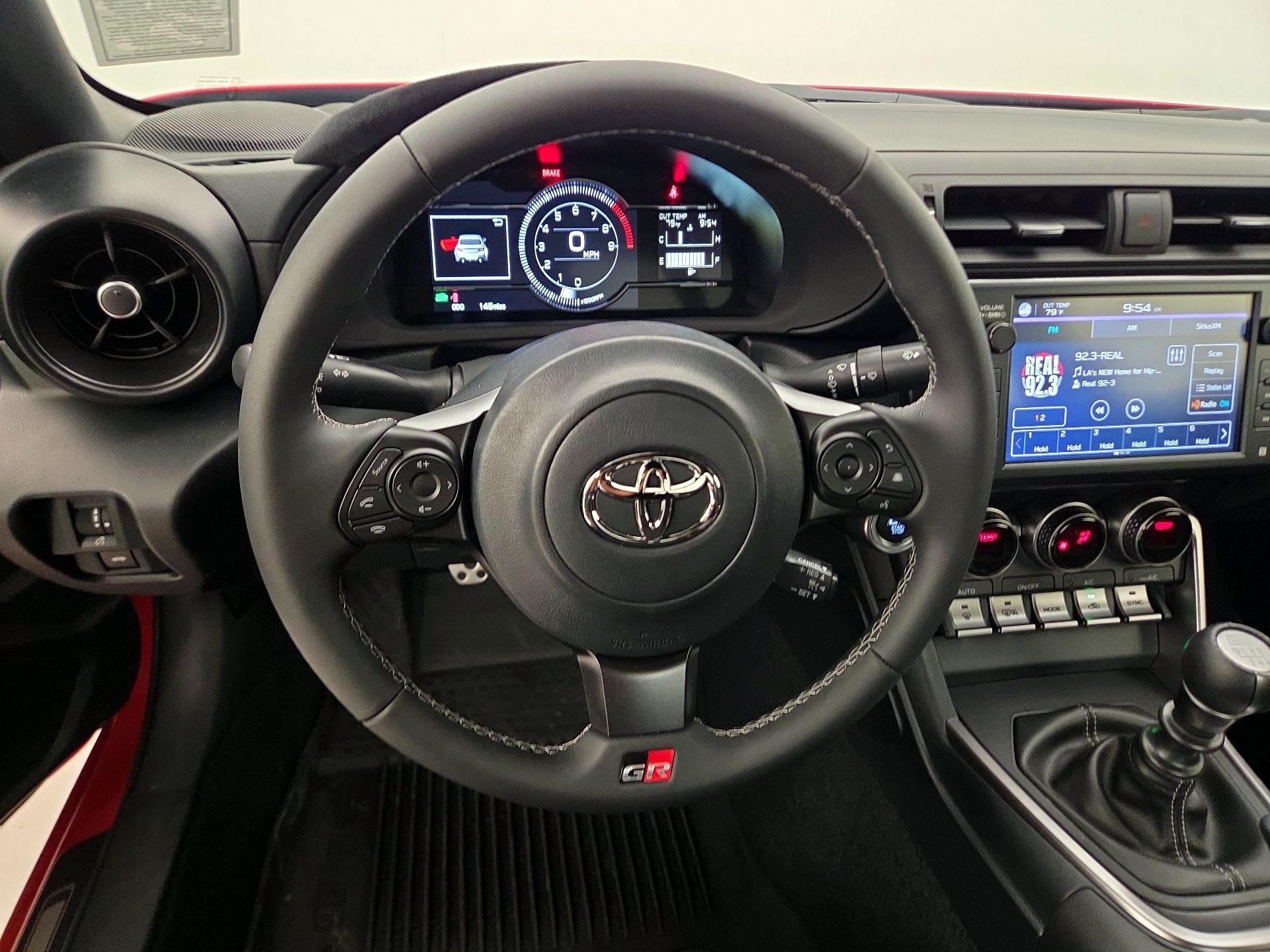 Thumbnail: 2025 Toyota GR86 - 10