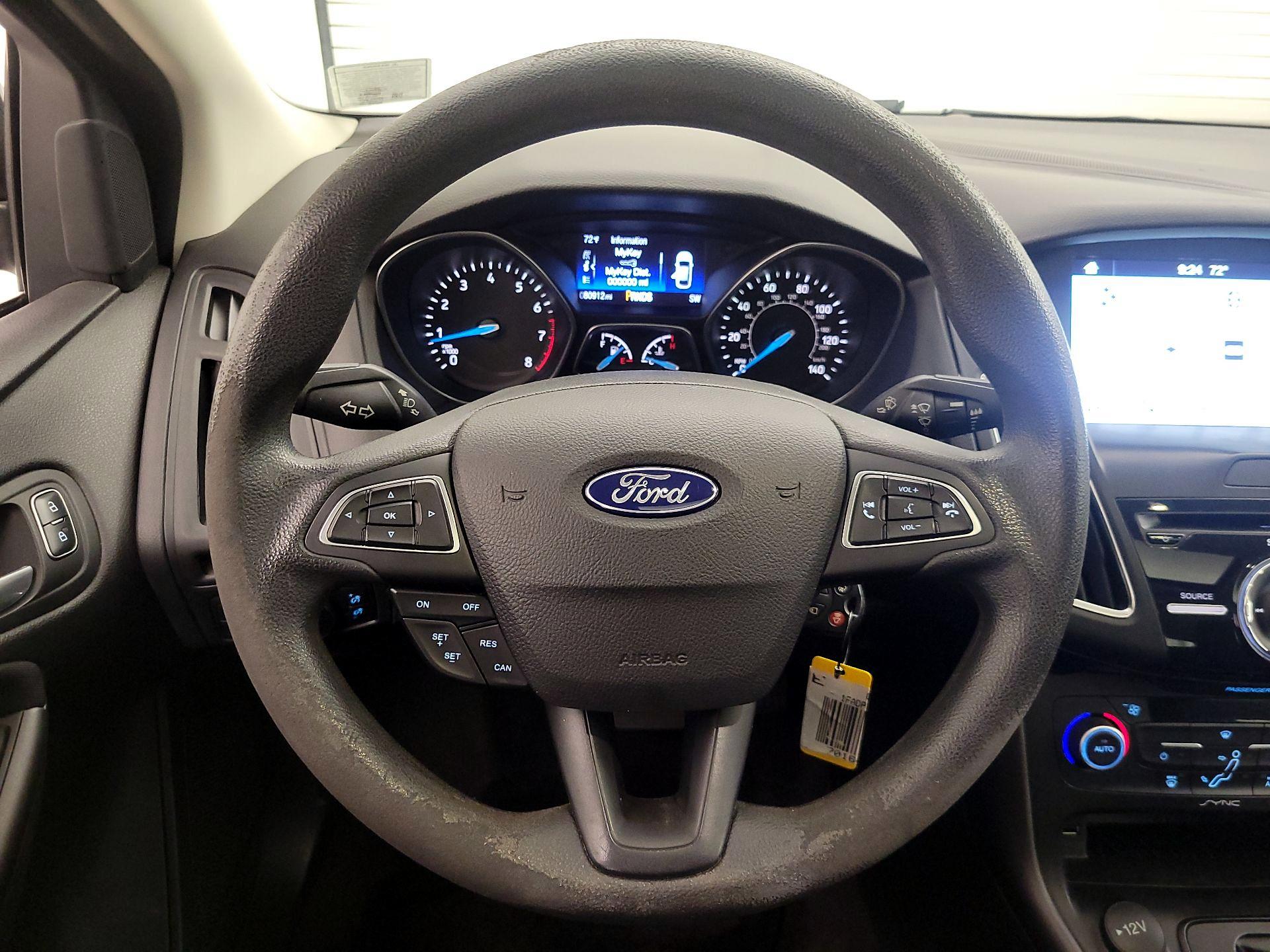 Thumbnail: 2018 Ford Focus - 10