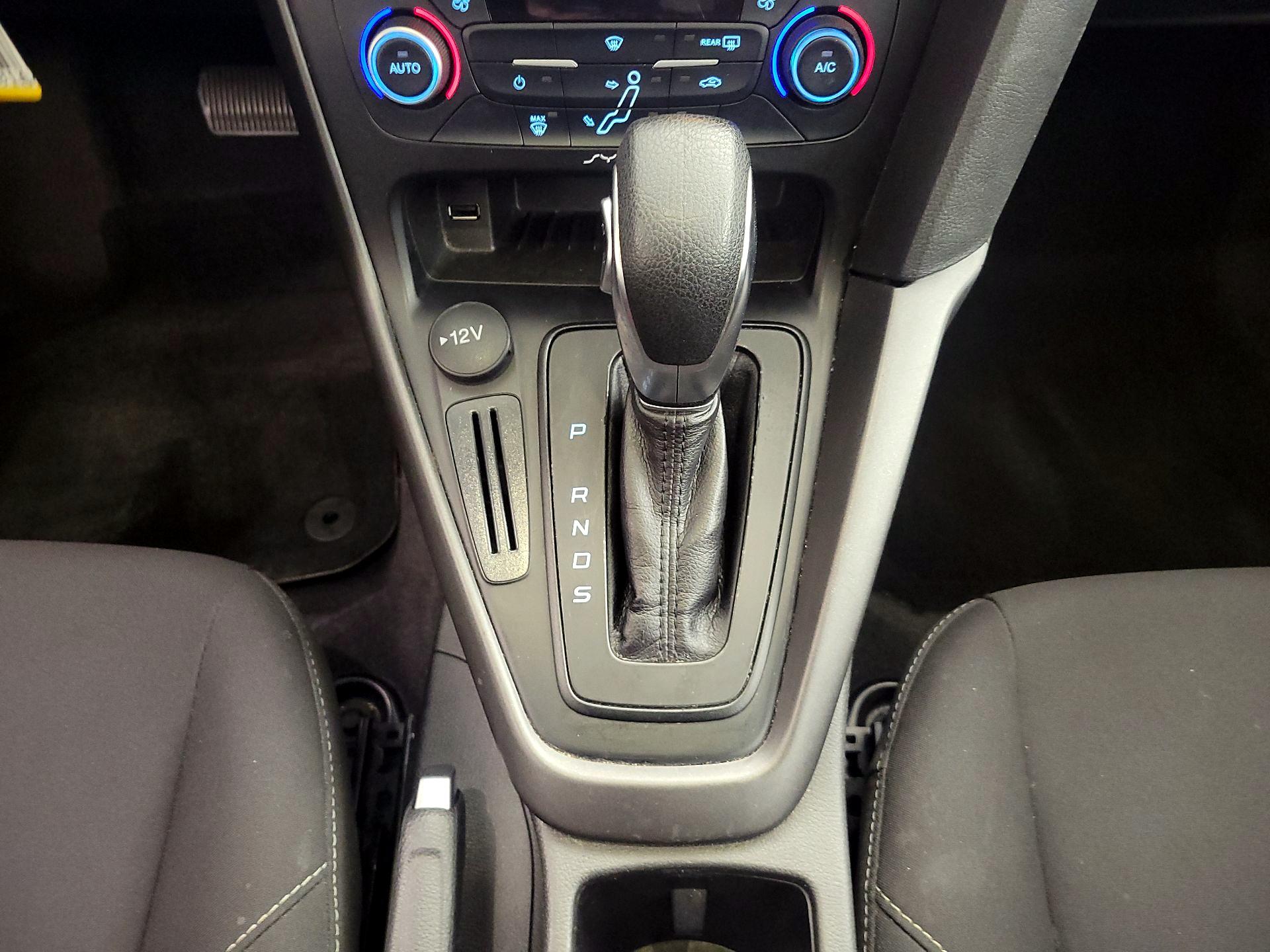 Thumbnail: 2018 Ford Focus - 18