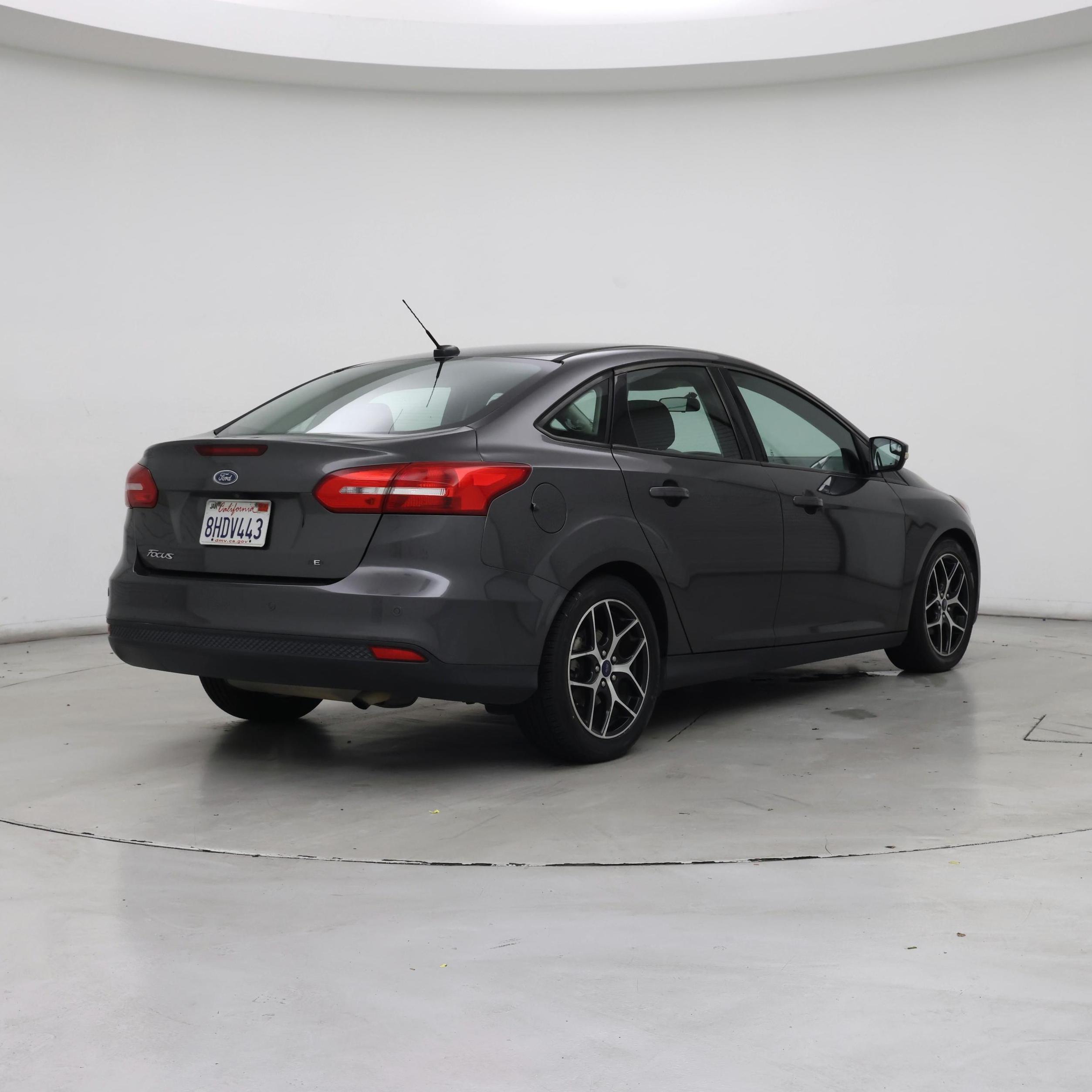 Thumbnail: 2018 Ford Focus - 8