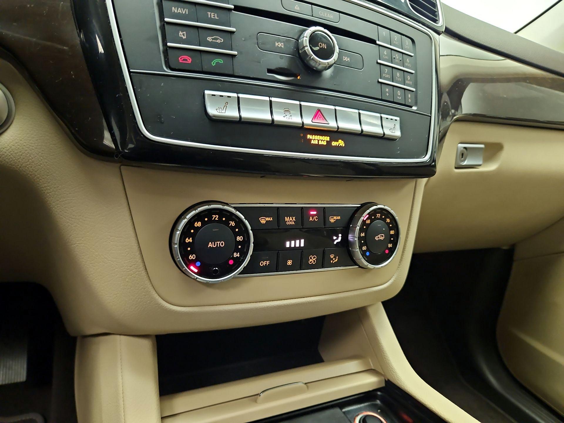 Thumbnail: 2017 Mercedes-Benz GLE - 15