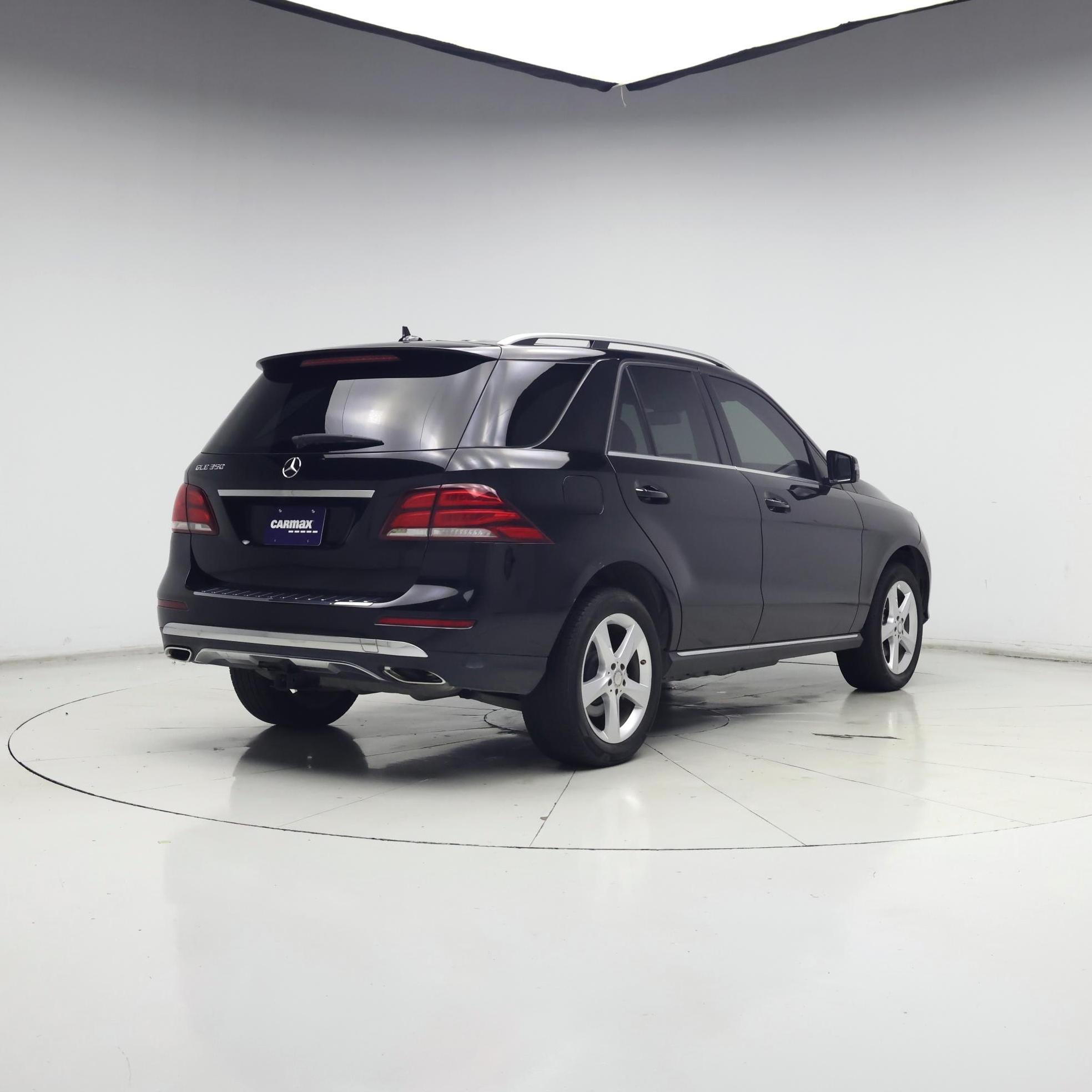 Thumbnail: 2017 Mercedes-Benz GLE - 8