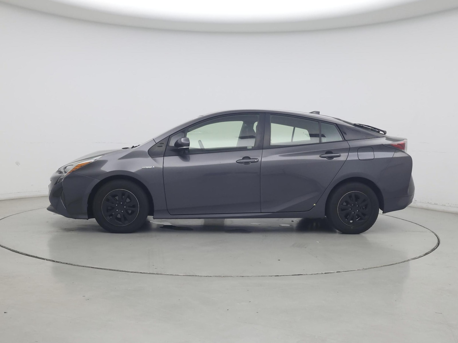 2016 Toyota Prius Two - Photo 4