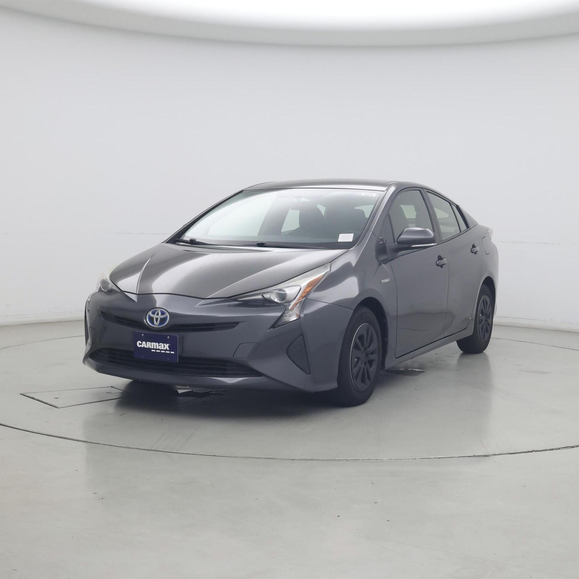 Thumbnail: 2016 Toyota Prius - 4