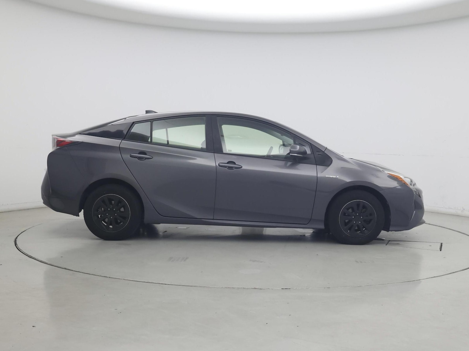 2016 Toyota Prius Two - Photo 8