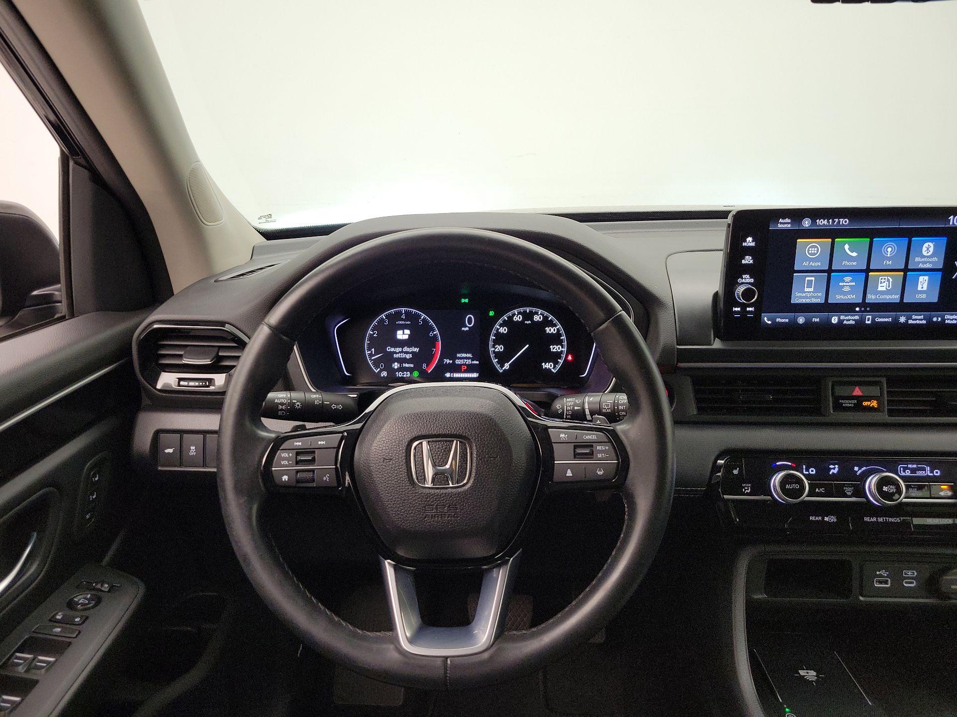Thumbnail: 2023 Honda Pilot - 10