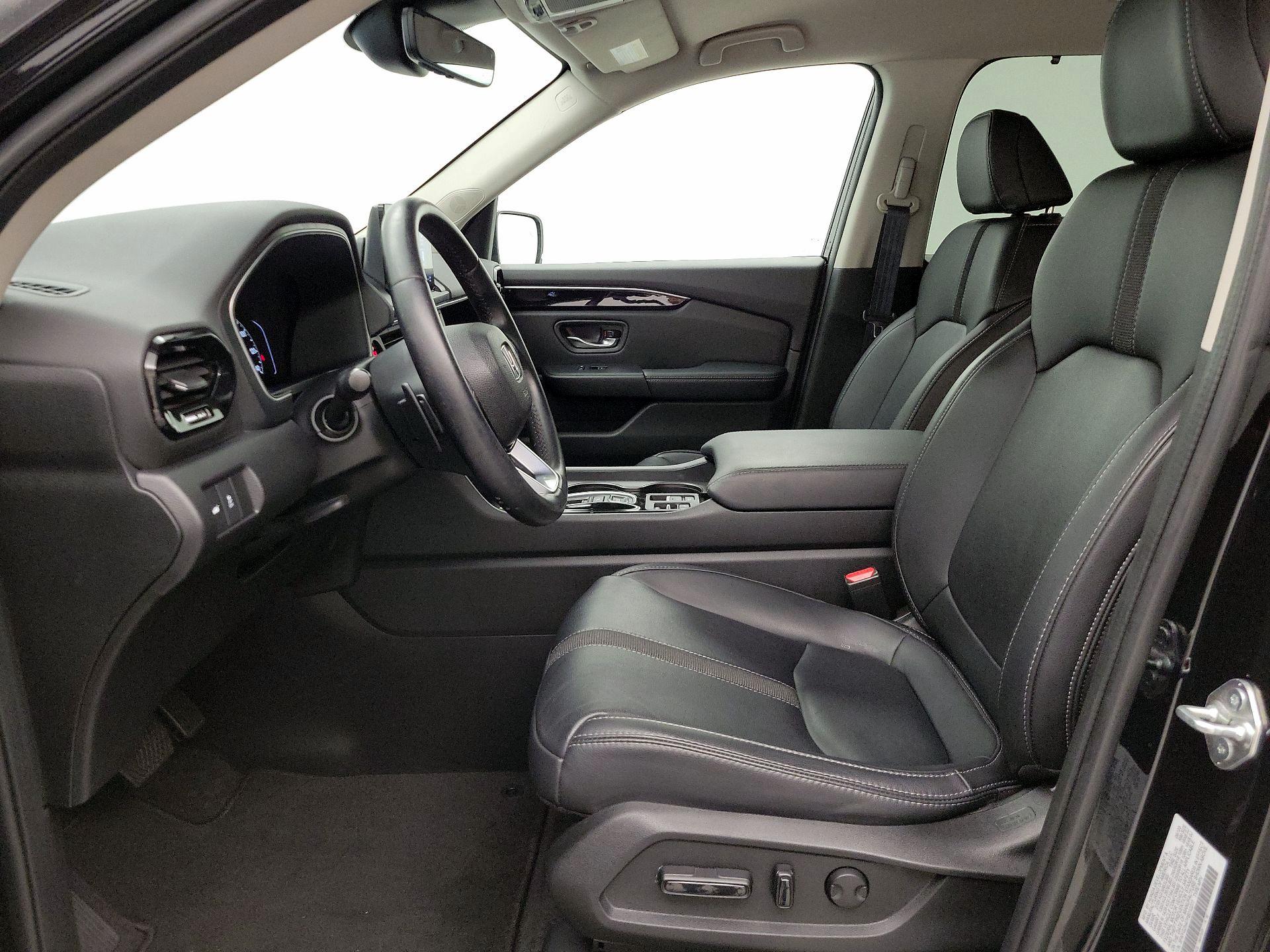 Thumbnail: 2023 Honda Pilot - 11