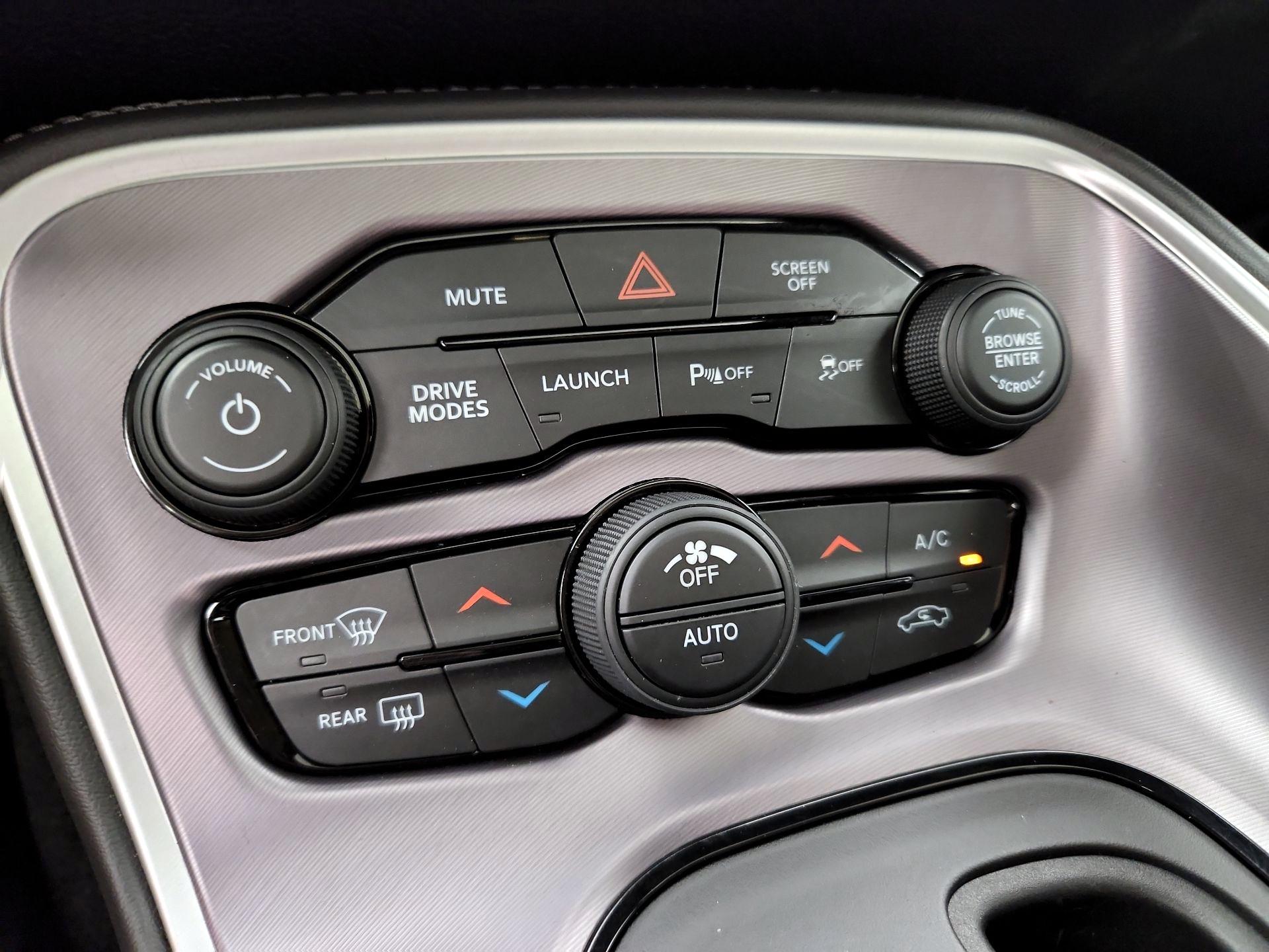 Thumbnail: 2019 Dodge Challenger - 16