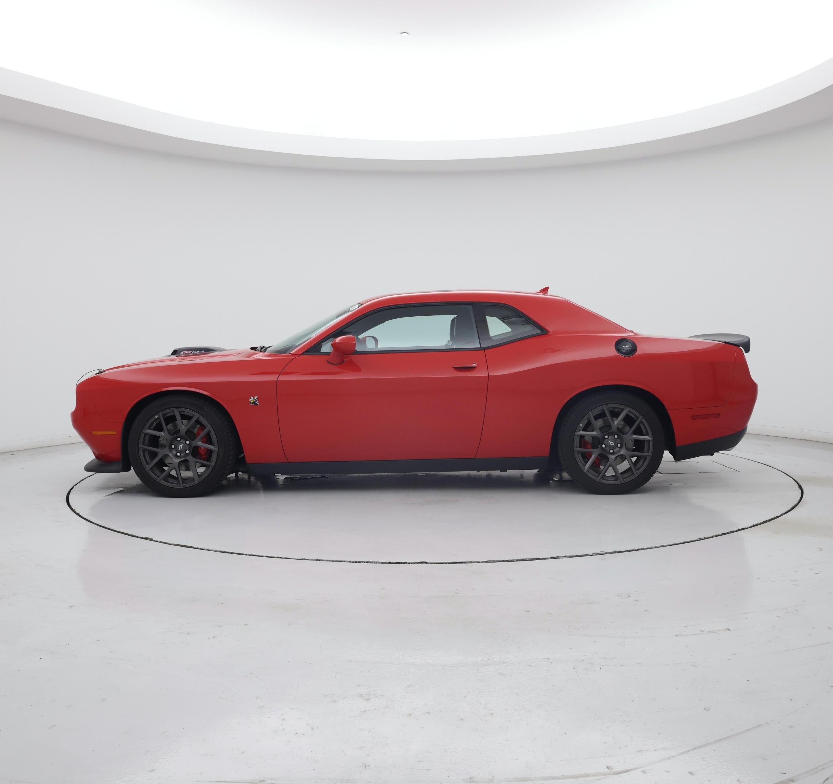 Thumbnail: 2019 Dodge Challenger - 3