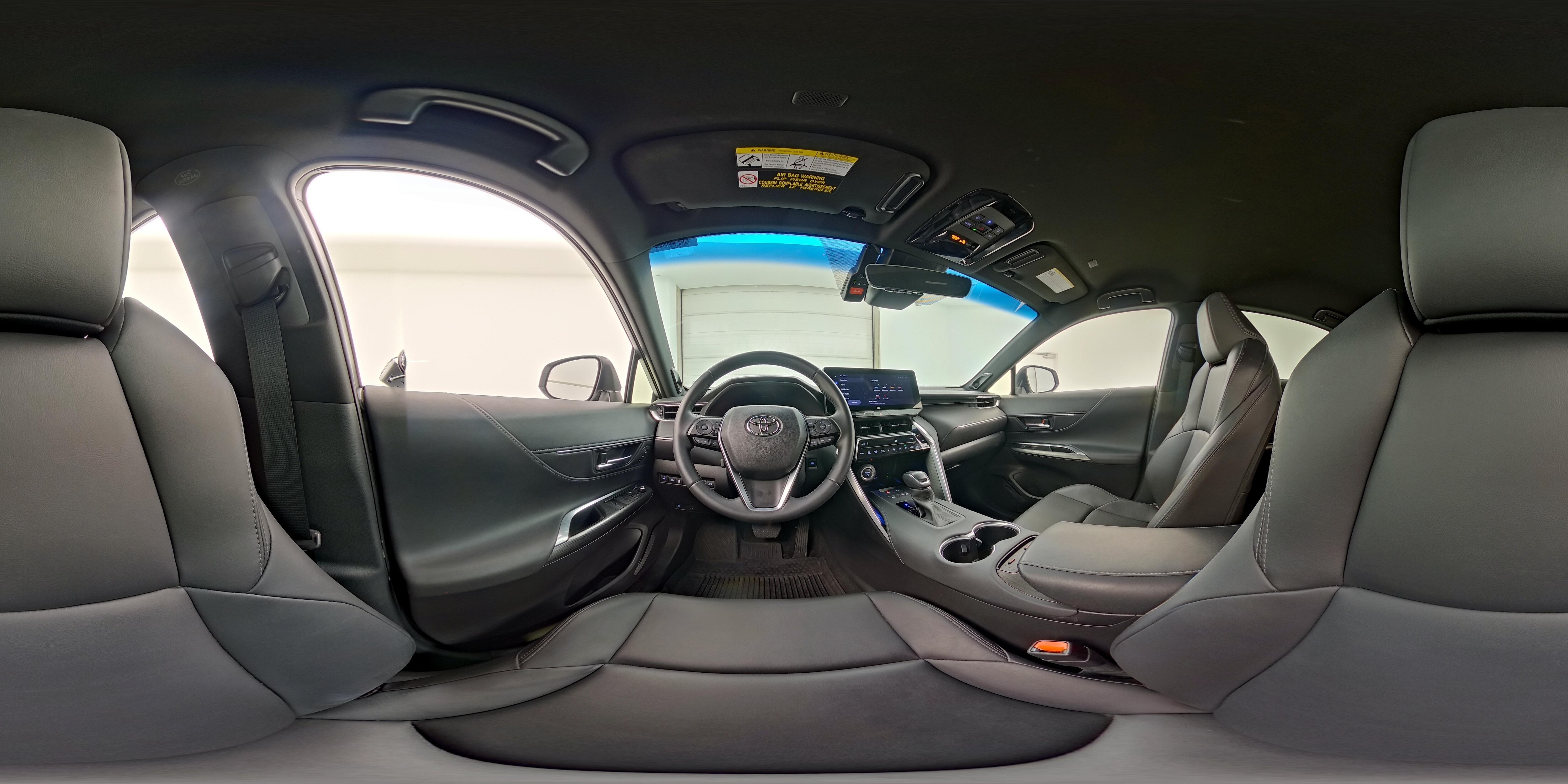 2023 Toyota Venza XLE - Photo 26