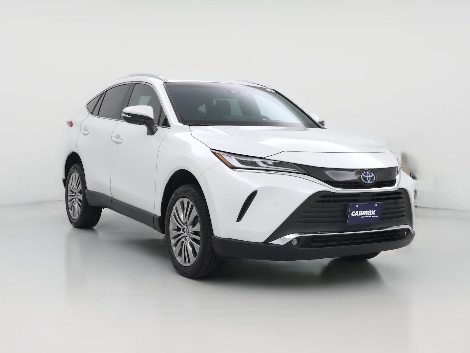2023 Toyota Venza XLE - Photo 1