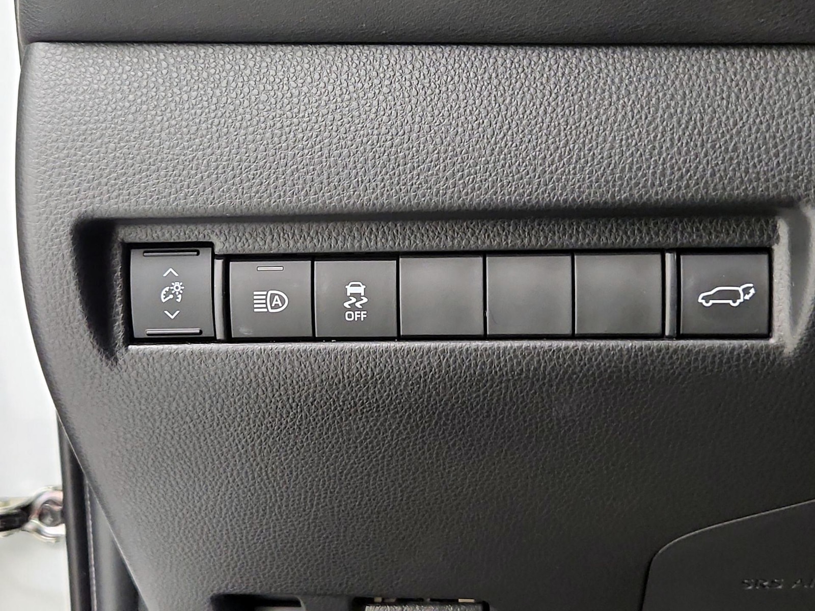 2023 Toyota Venza XLE - Photo 14