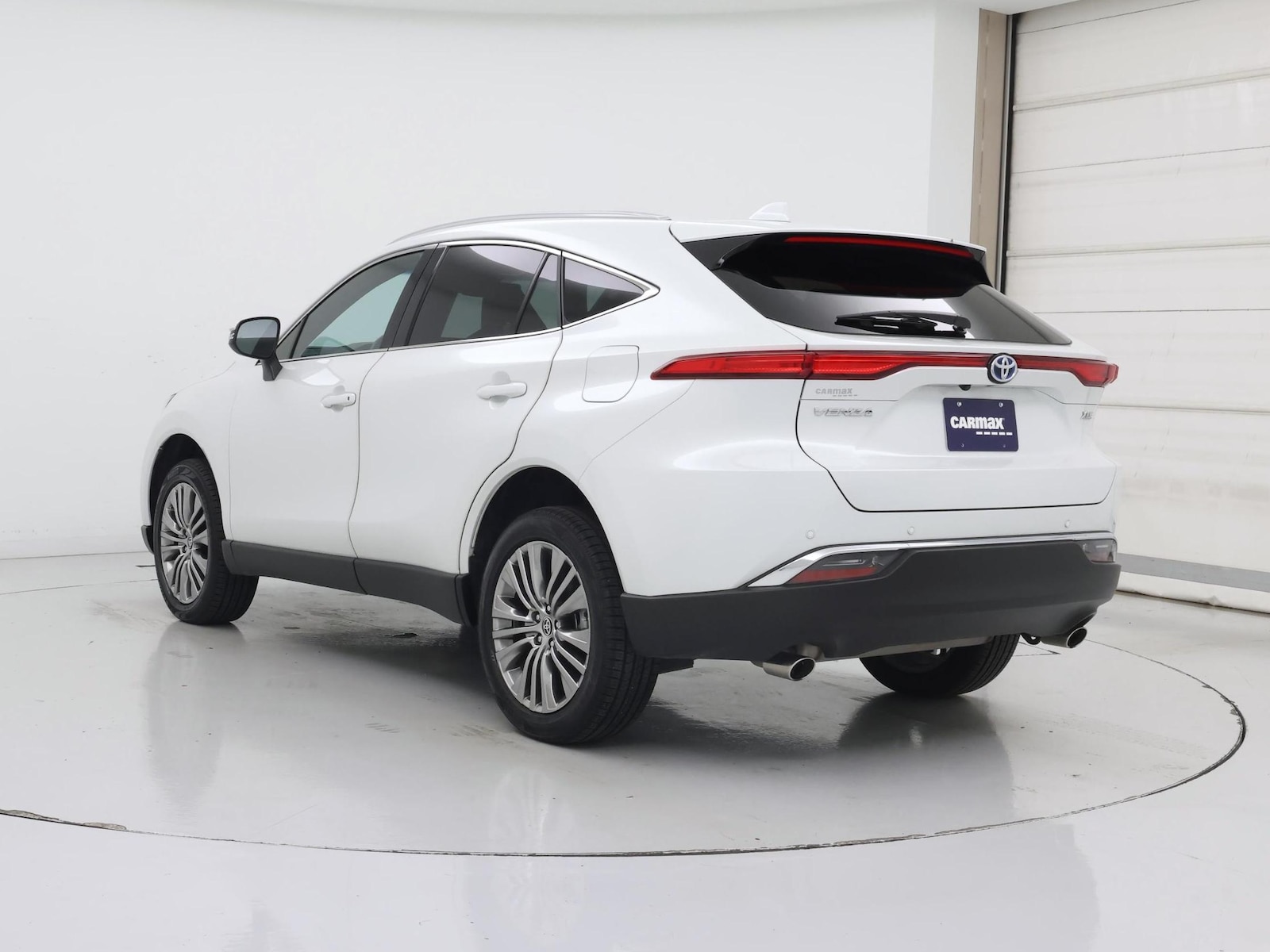 2023 Toyota Venza XLE - Photo 3