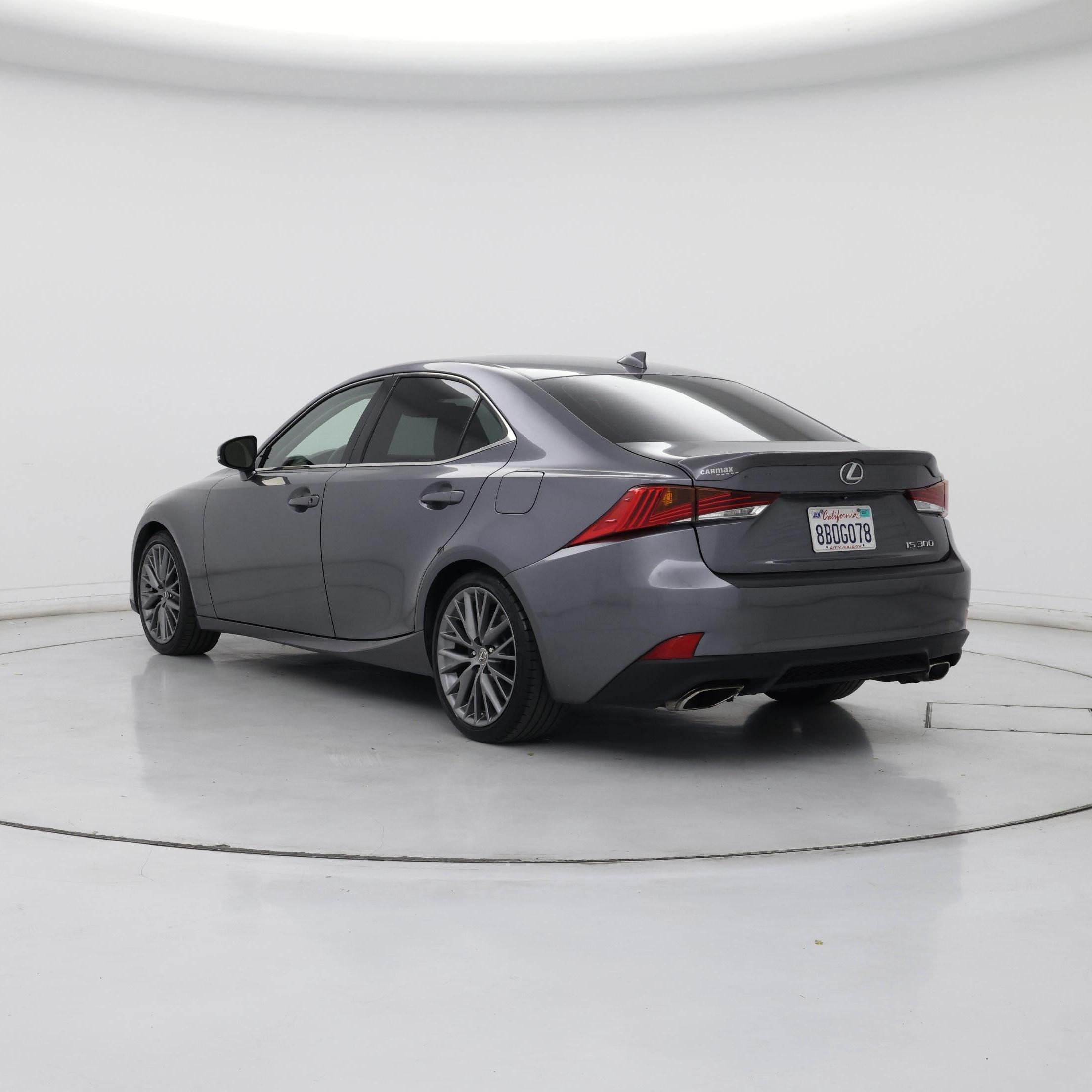 Thumbnail: 2018 Lexus IS - 2